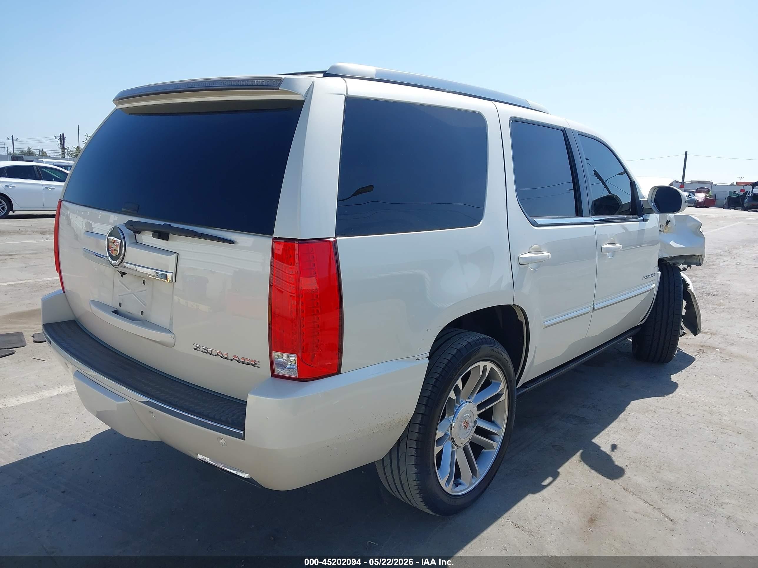 2014 Cadillac Escalade Premium White vin: 1GYS3CEFXER166246