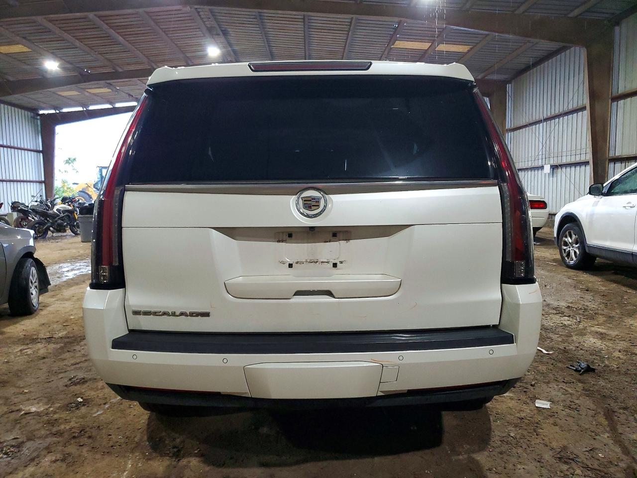 2015 Cadillac Escalade Premium White vin: 1GYS3CKJXFR207114