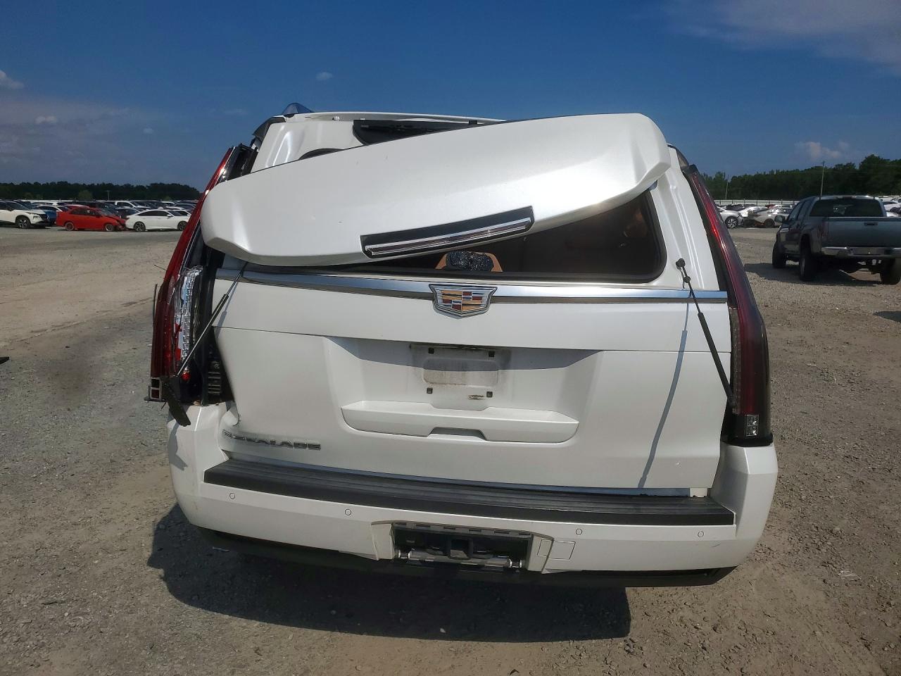 2016 Cadillac Escalade Platinum White vin: 1GYS3DKJ7GR242300