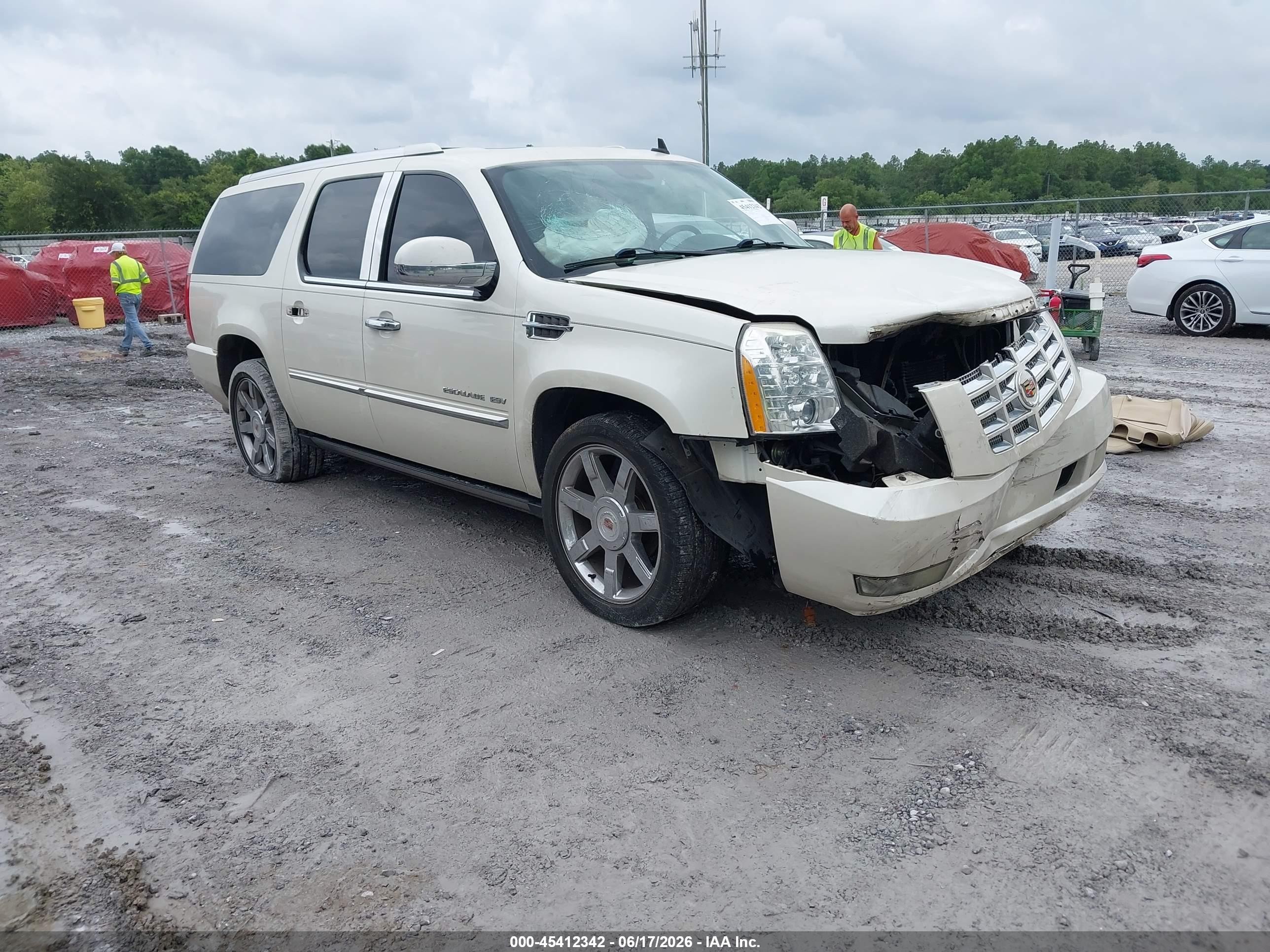 2014 Cadillac Escalade Esv Luxury White vin: 1GYS3HEF8ER225646