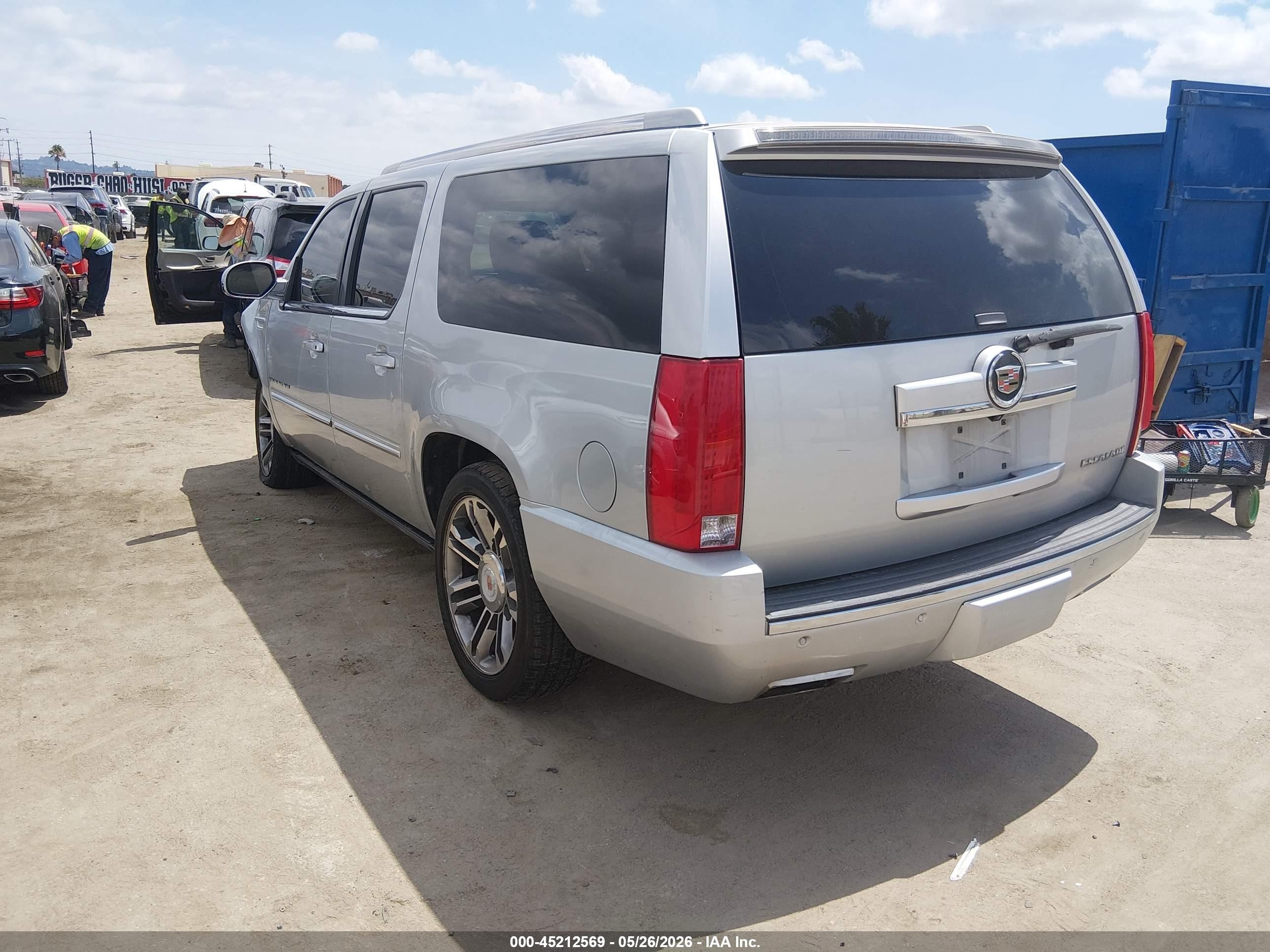 2013 Cadillac Escalade Esv Premium Серебряный vin: 1GYS3JEF3DR316362