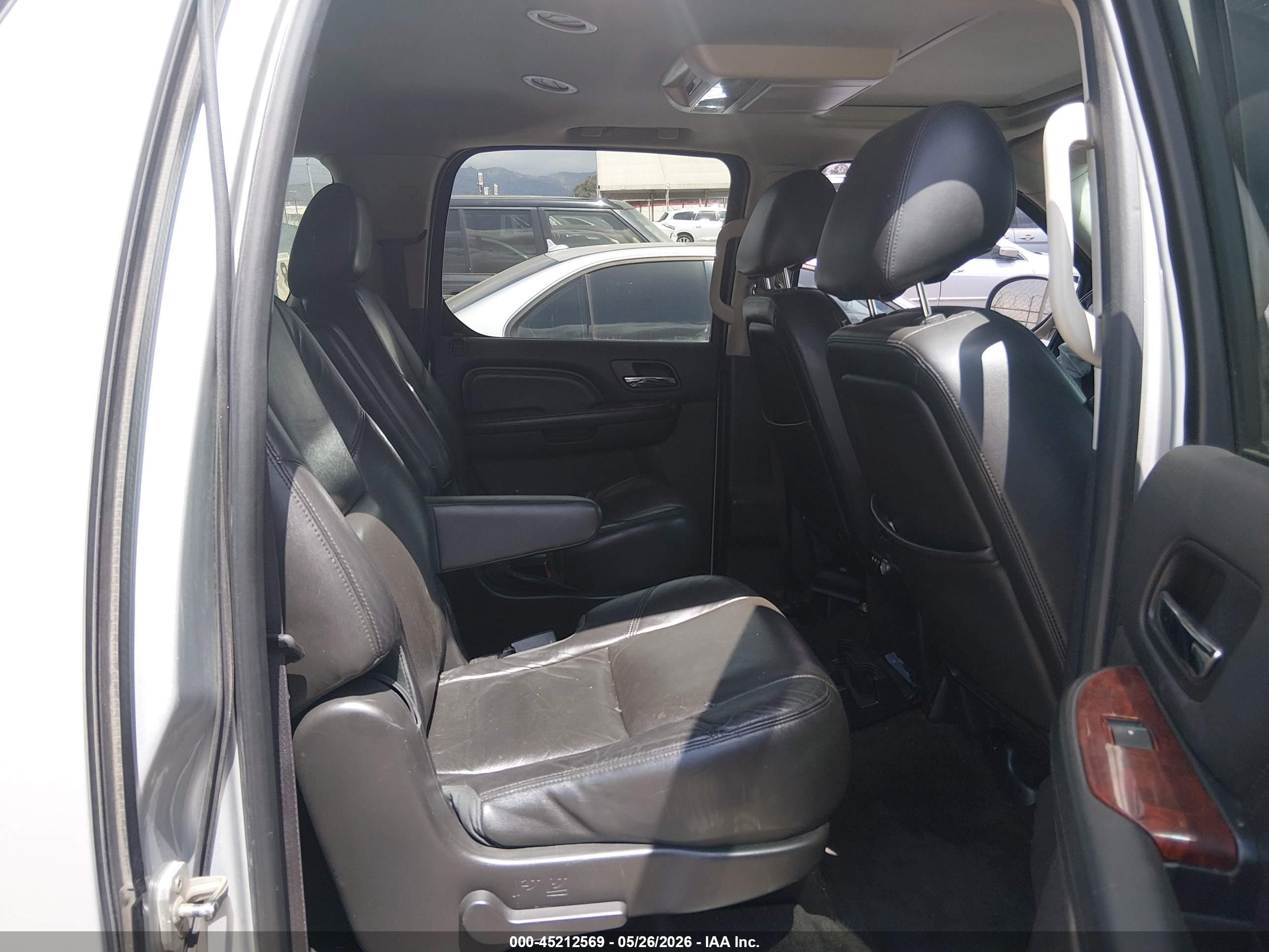 2013 Cadillac Escalade Esv Premium Серебряный vin: 1GYS3JEF3DR316362