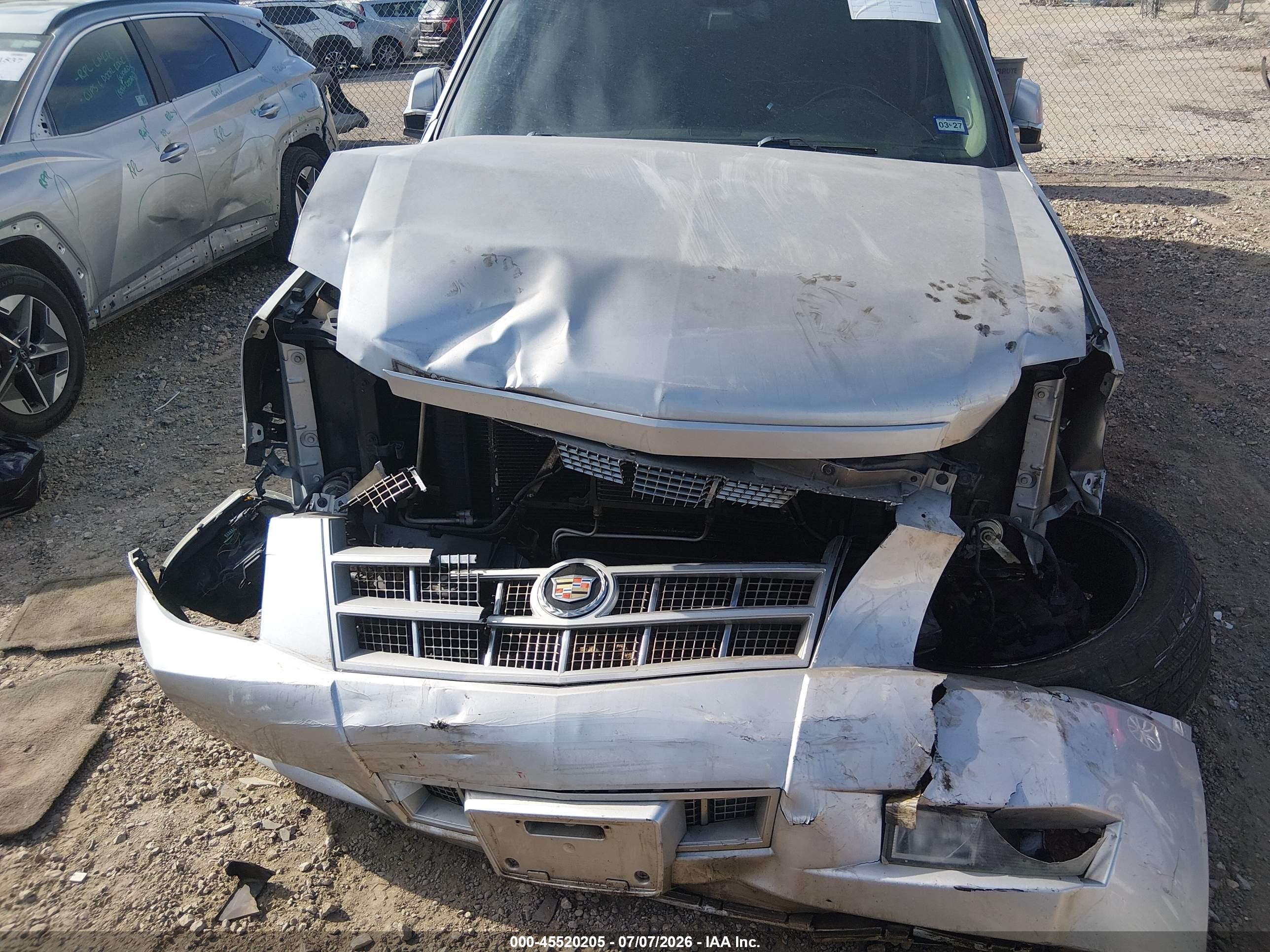 2013 Cadillac Escalade Esv Premium Серебряный vin: 1GYS3JEF7DR164909