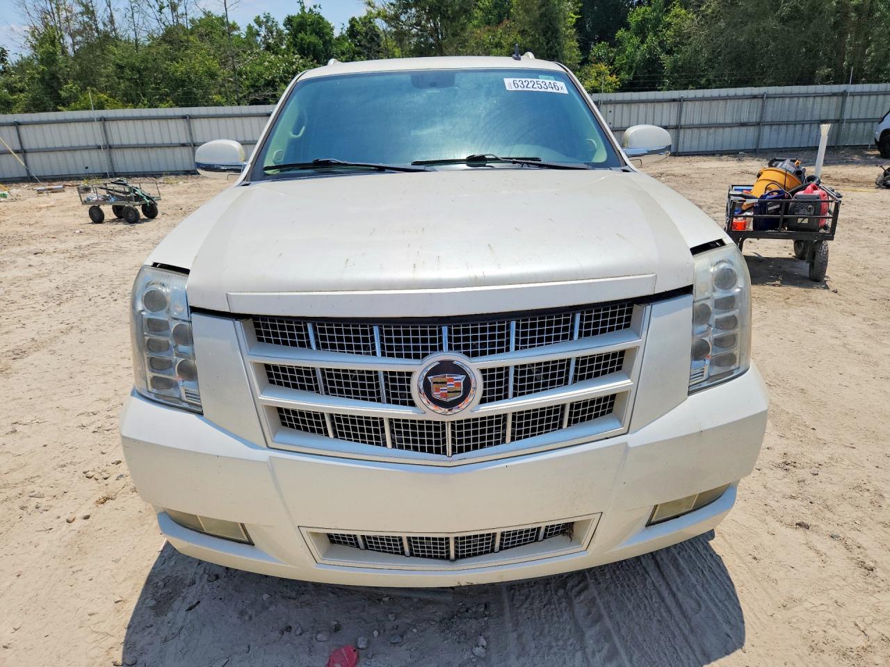 2013 Cadillac Escalade Esv Premium White vin: 1GYS3JEF8DR201868