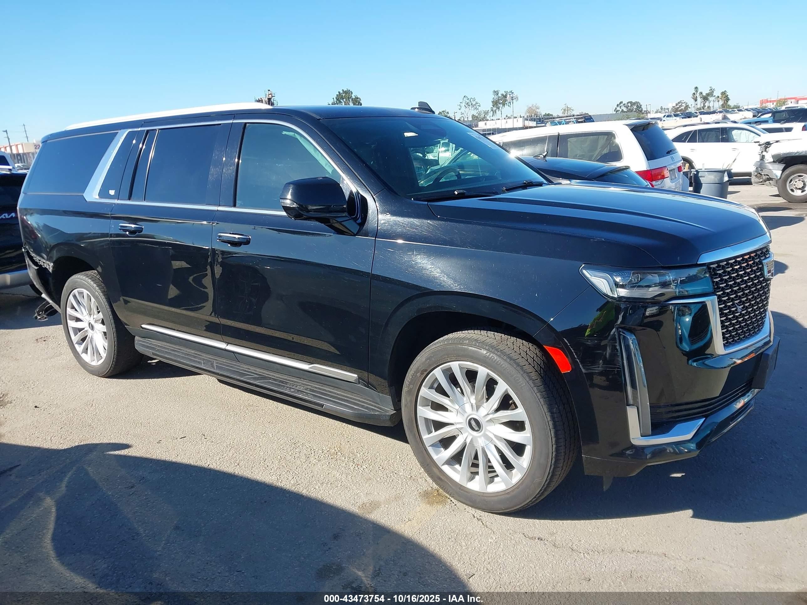 2021 Cadillac Escalade Esv 2wd Luxury Black vin: 1GYS3JKL3MR358587