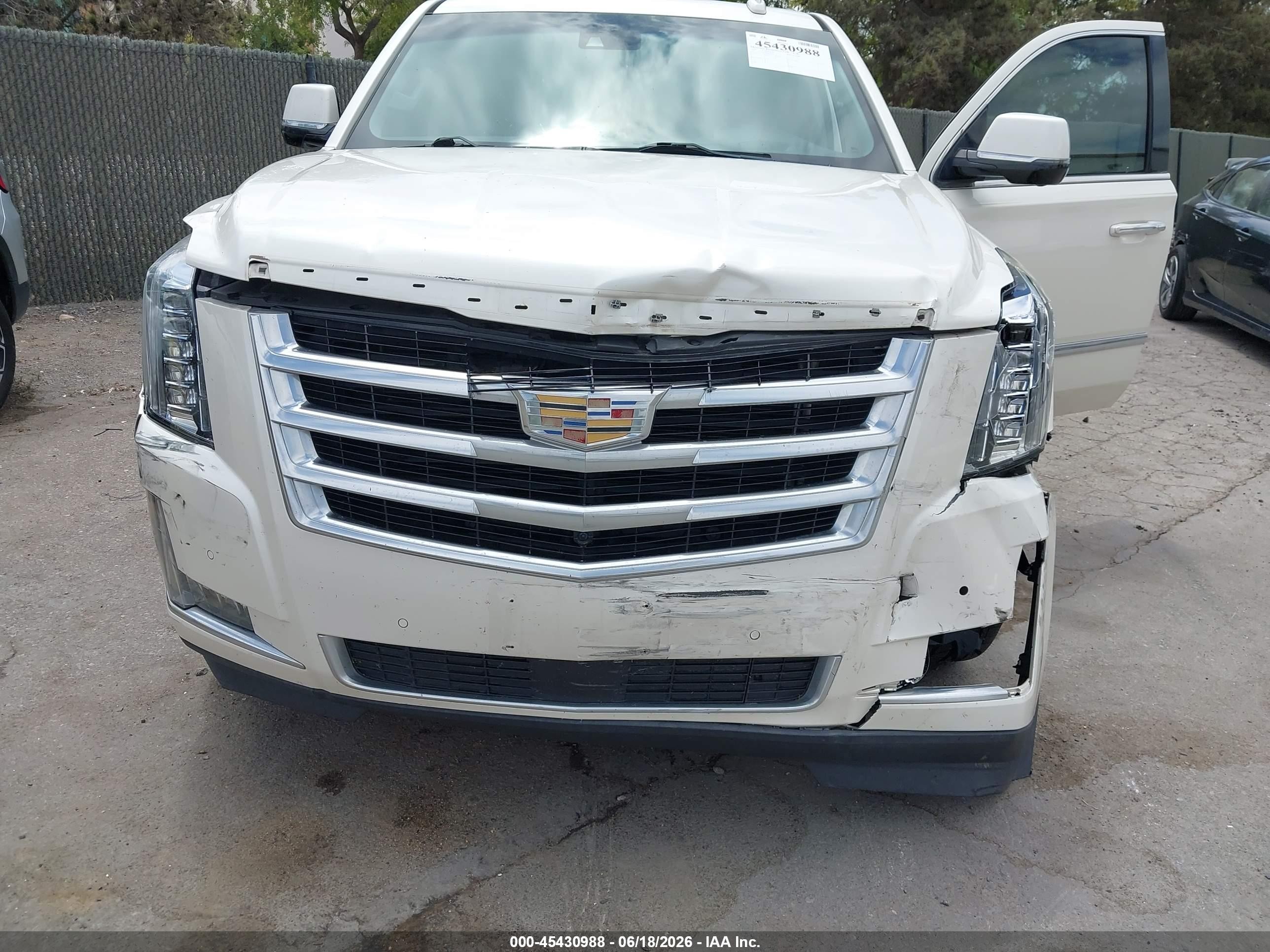 2015 Cadillac Escalade Premium Белый vin: 1GYS3NKJ4FR515634