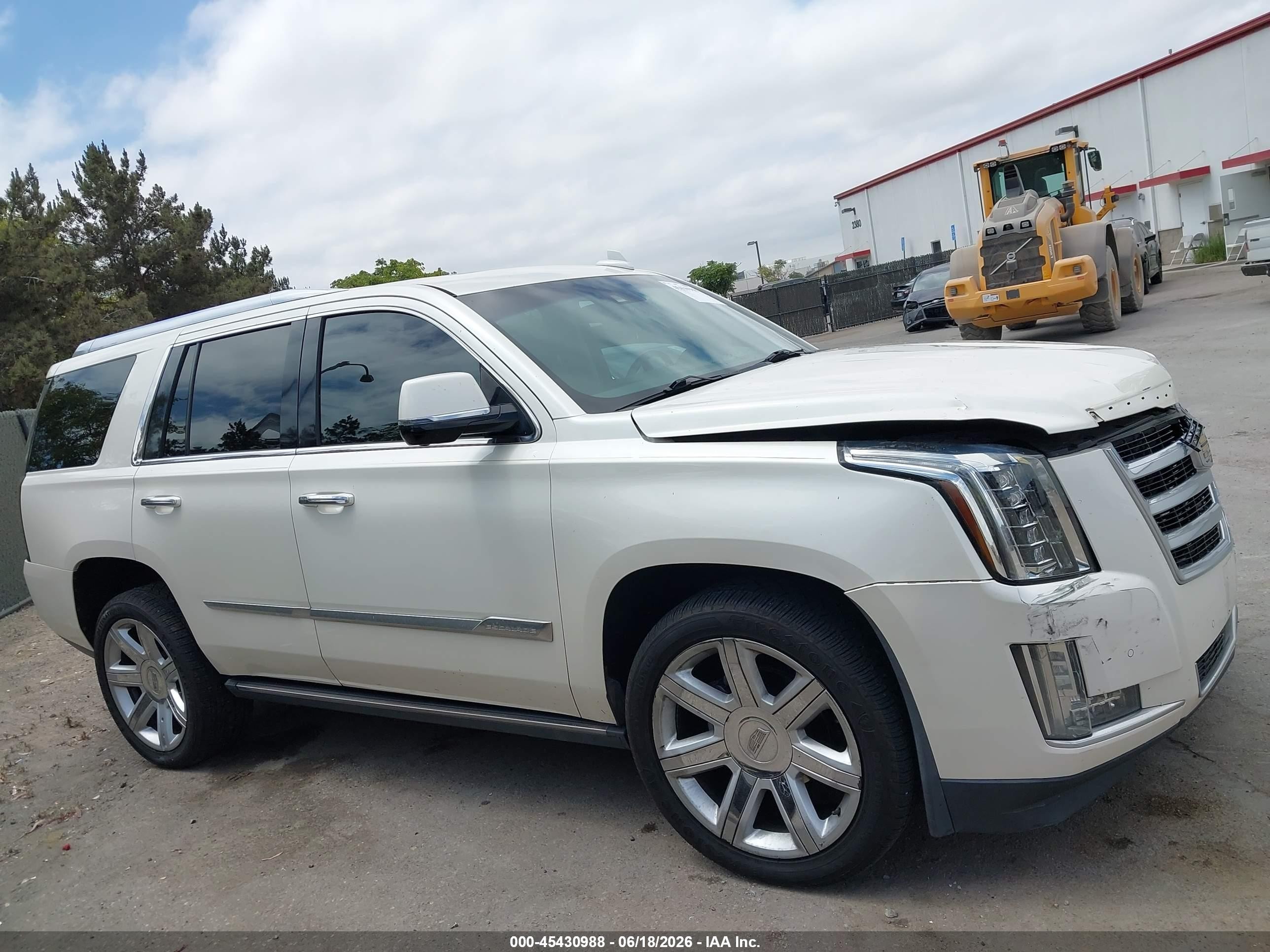 2015 Cadillac Escalade Premium Белый vin: 1GYS3NKJ4FR515634