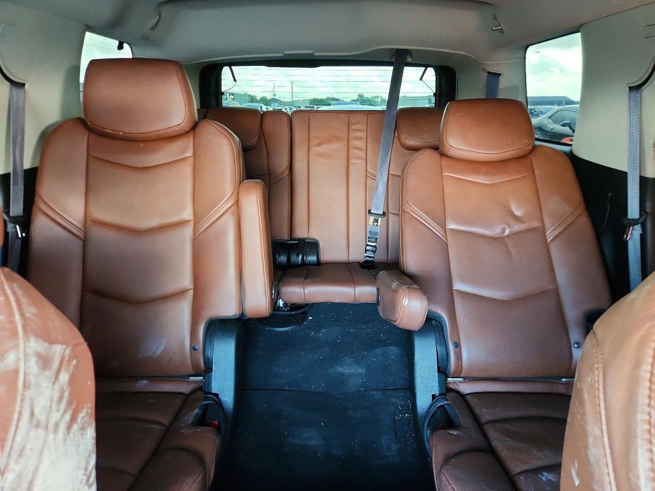 2015 Cadillac Escalade Premium White vin: 1GYS3NKJ4FR581973