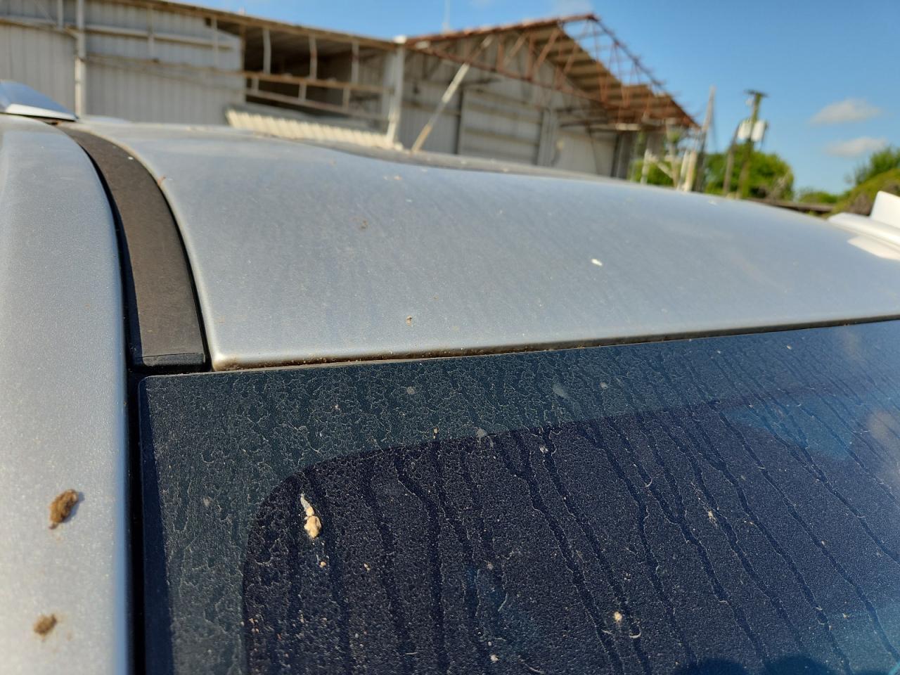 2015 Cadillac Escalade Esv Luxury Серебряный vin: 1GYS3SKJ3FR556724 Damage: Roof, Chipped, 3