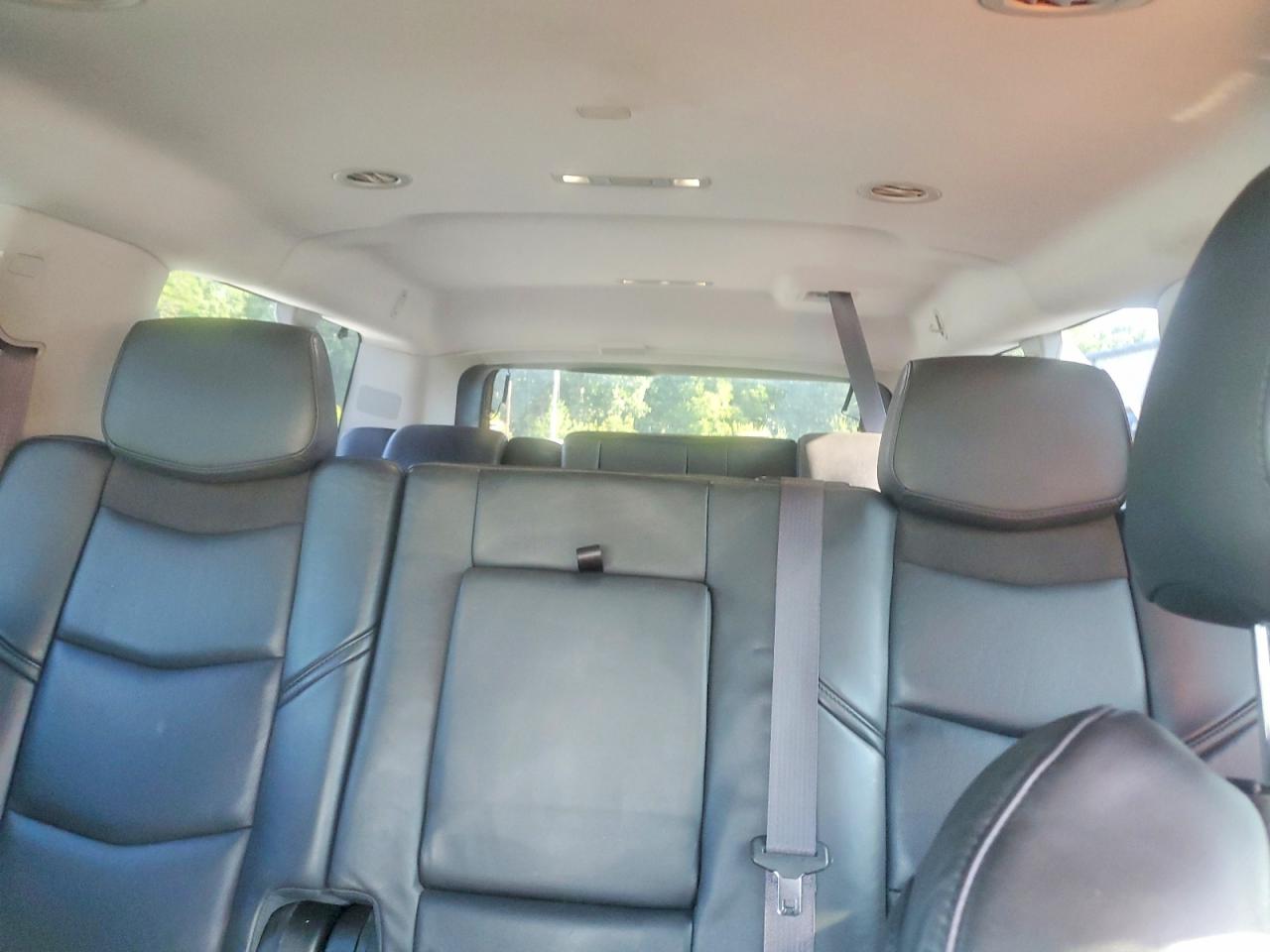 2015 Cadillac Escalade Esv Luxury White vin: 1GYS3SKJXFR673801
