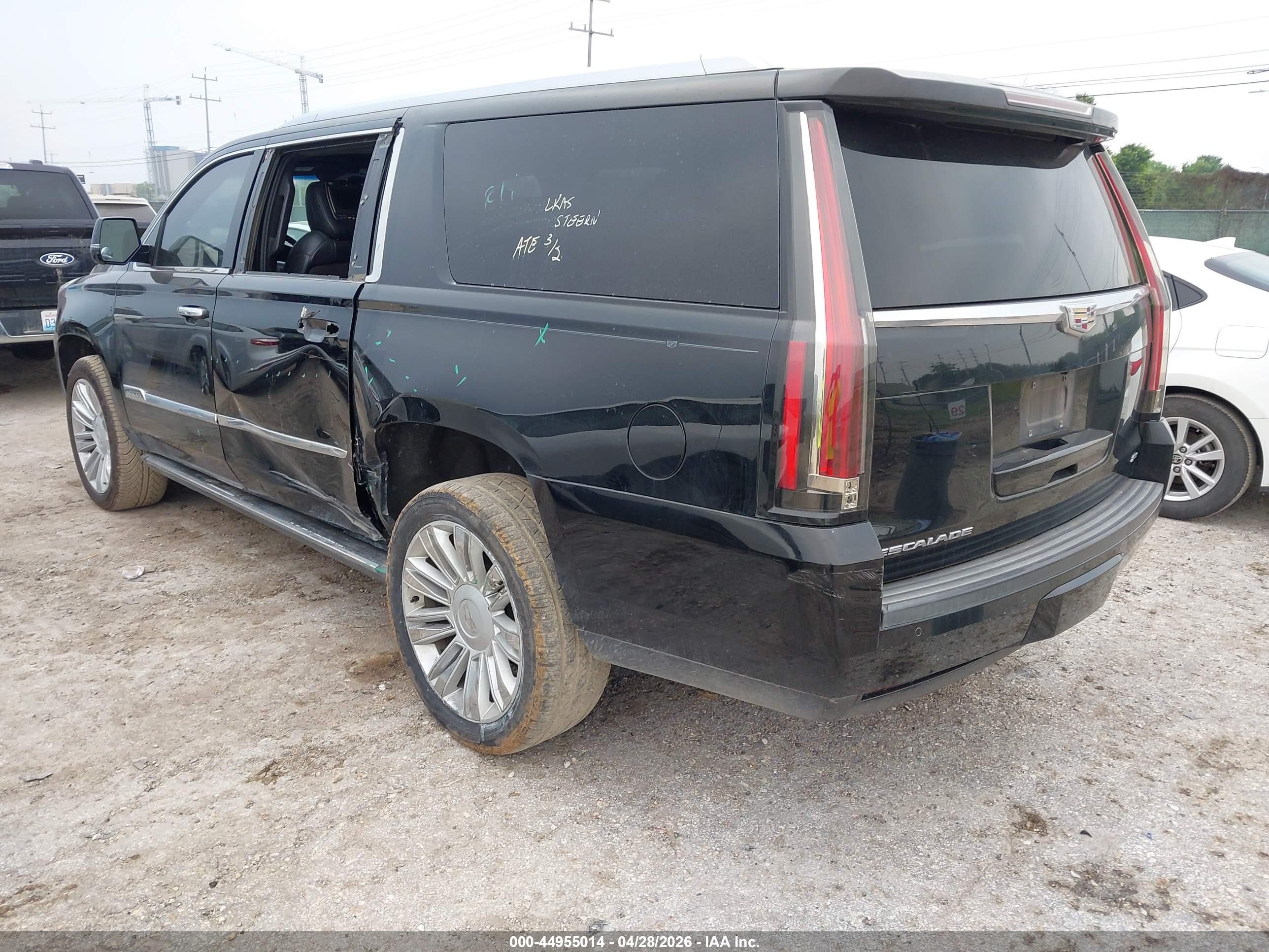 2015 Cadillac Escalade Esv Platinum Black vin: 1GYS3UKJ4FR615291