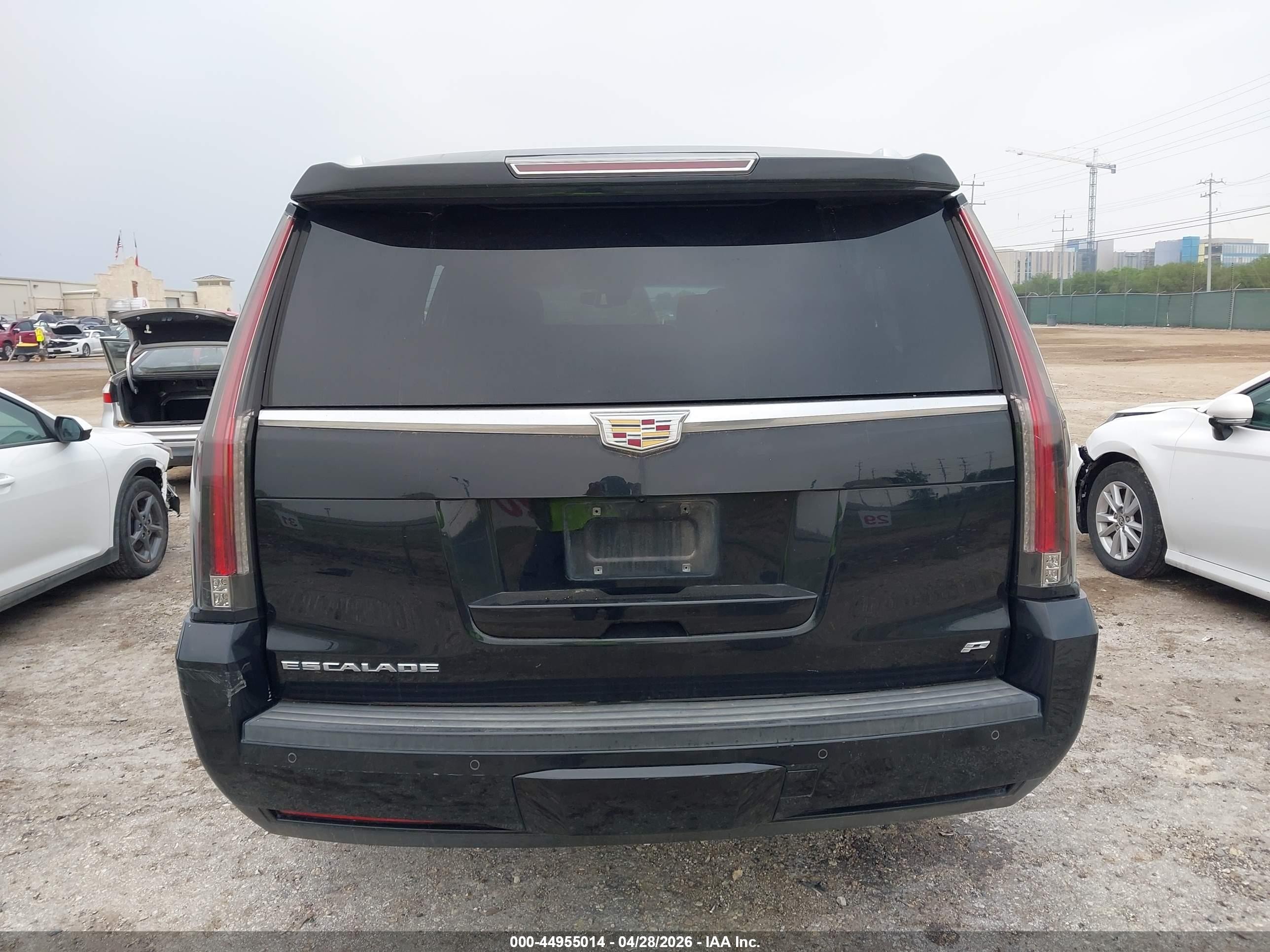 2015 Cadillac Escalade Esv Platinum Black vin: 1GYS3UKJ4FR615291