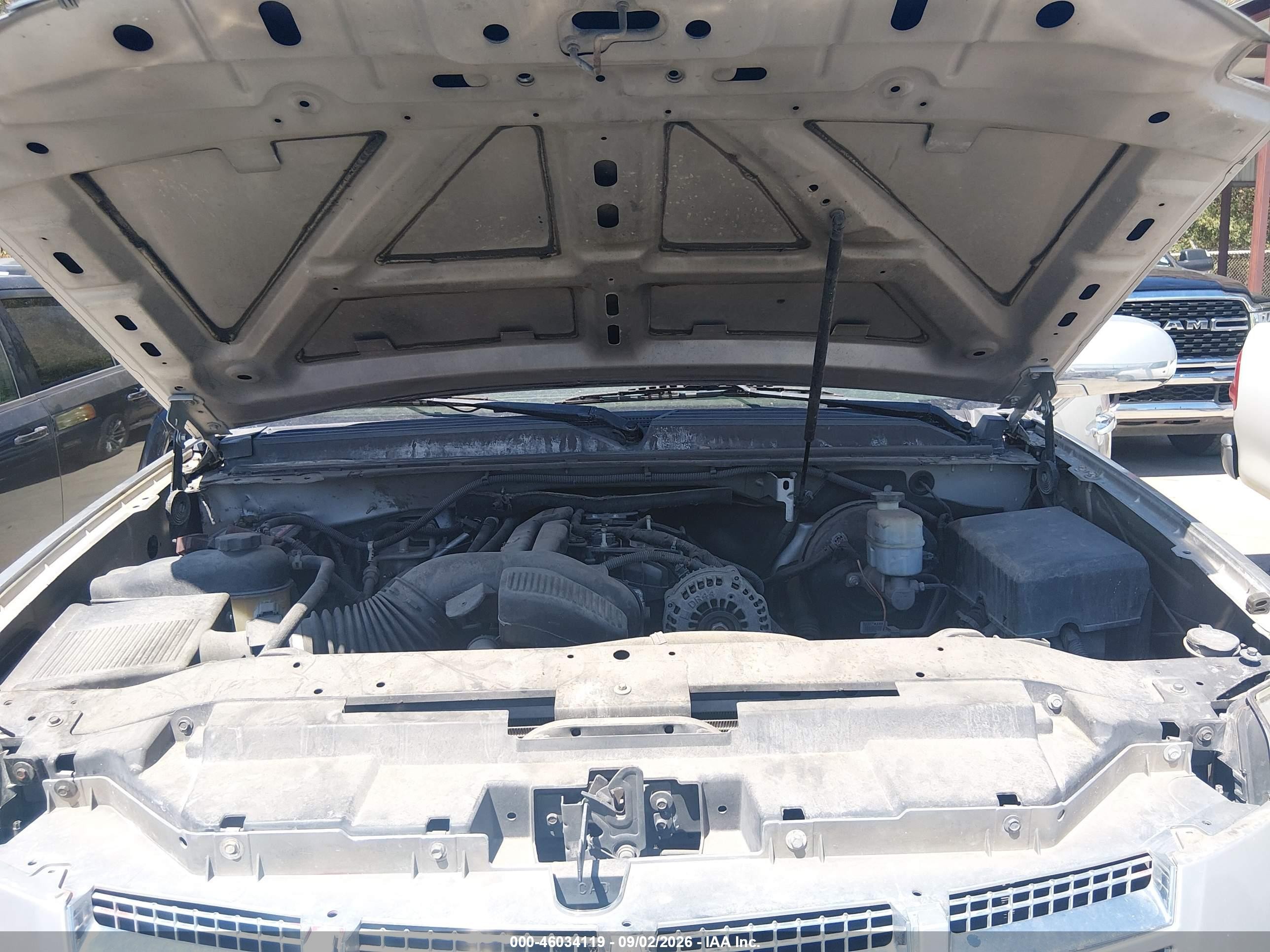 2011 Cadillac Escalade Standard Beige vin: 1GYS4AEF3BR234674