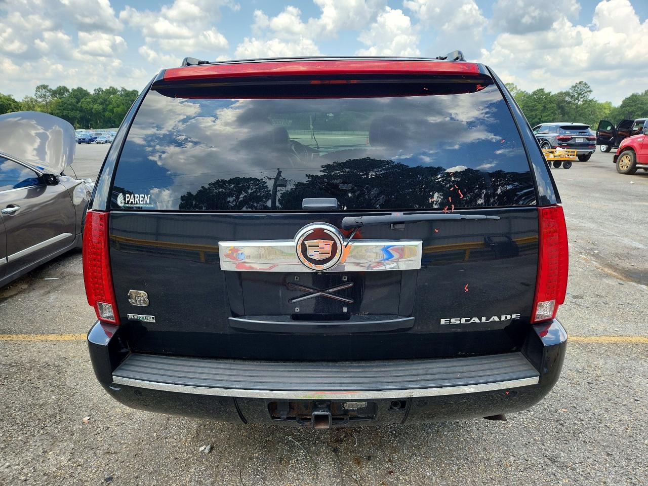 2011 Cadillac Escalade Luxury Black vin: 1GYS4BEF5BR130046
