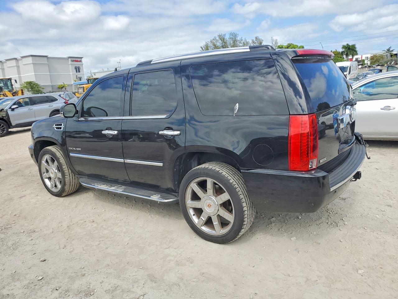 2012 Cadillac Escalade Luxury Black vin: 1GYS4BEF5CR122952