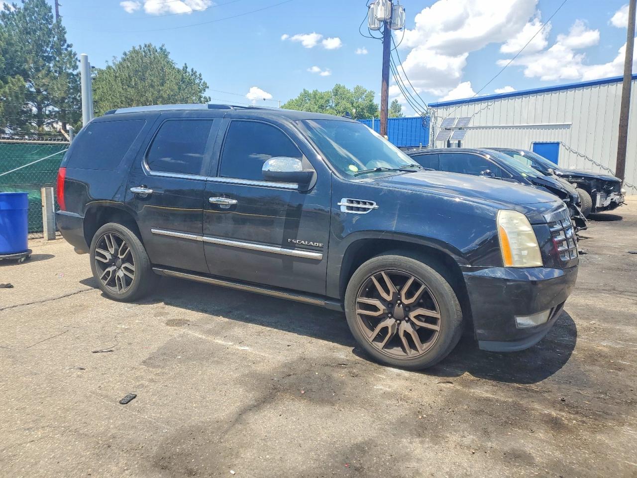 2014 Cadillac Escalade Luxury Black vin: 1GYS4BEF5ER122081