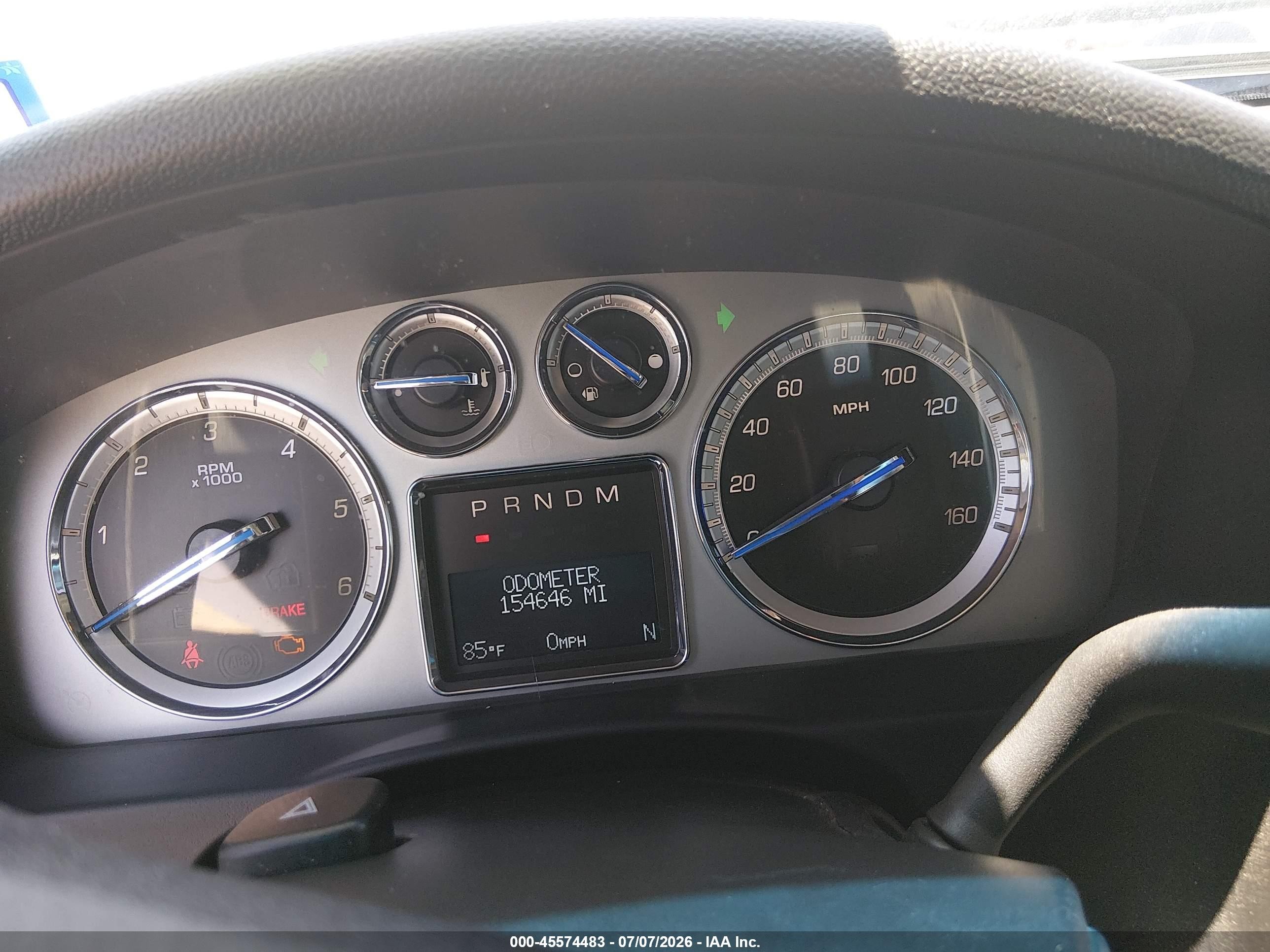 2014 Cadillac Escalade Luxury Silver vin: 1GYS4BEF7ER231061