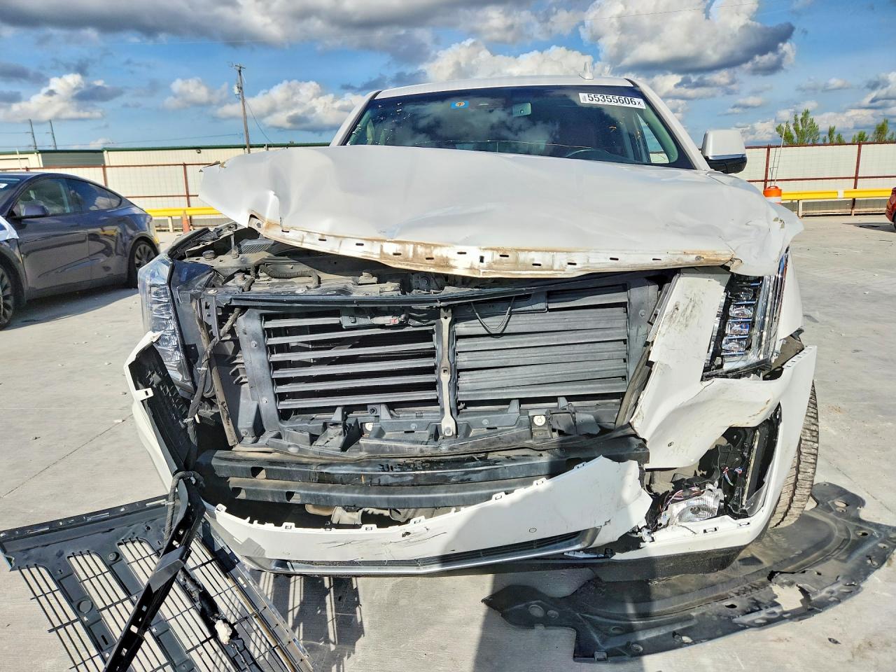 2016 Cadillac Escalade Luxury White vin: 1GYS4BKJ0GR466817