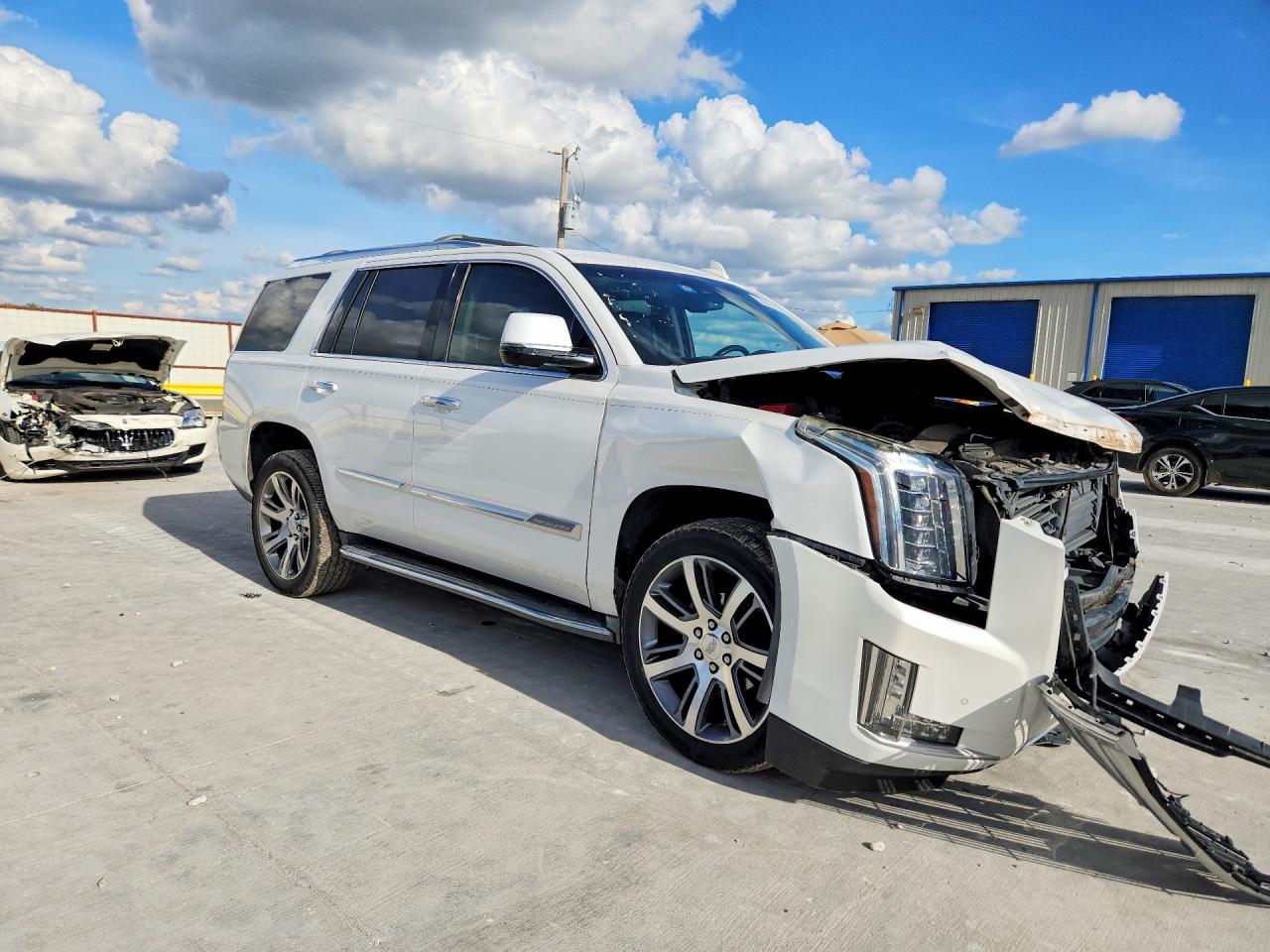 2016 Cadillac Escalade Luxury White vin: 1GYS4BKJ0GR466817