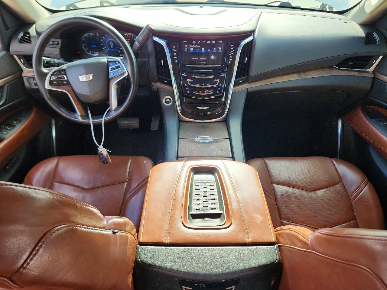 2016 Cadillac Escalade Luxury White vin: 1GYS4BKJ0GR466817