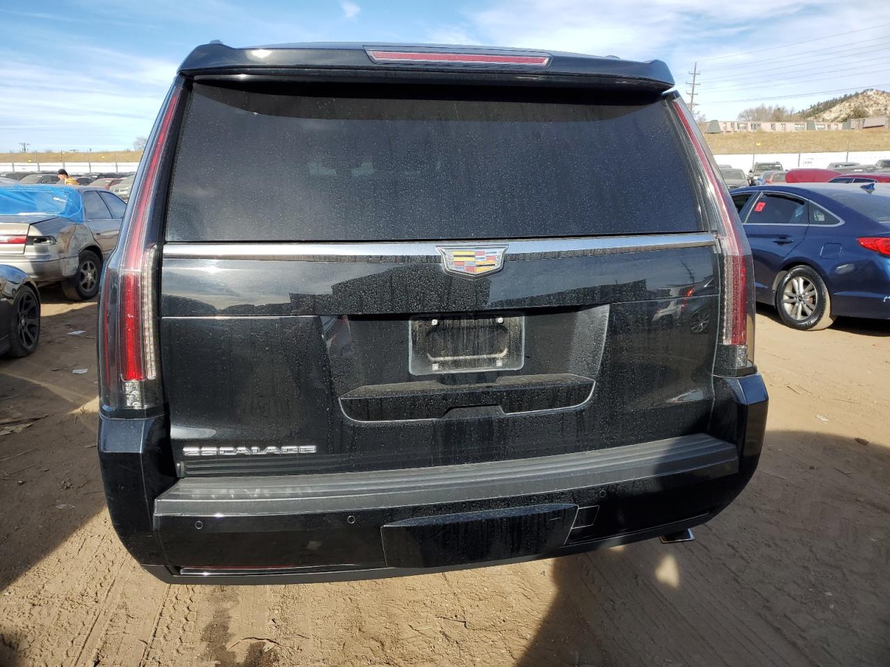 2016 Cadillac Escalade Luxury Black vin: 1GYS4BKJ7GR480794