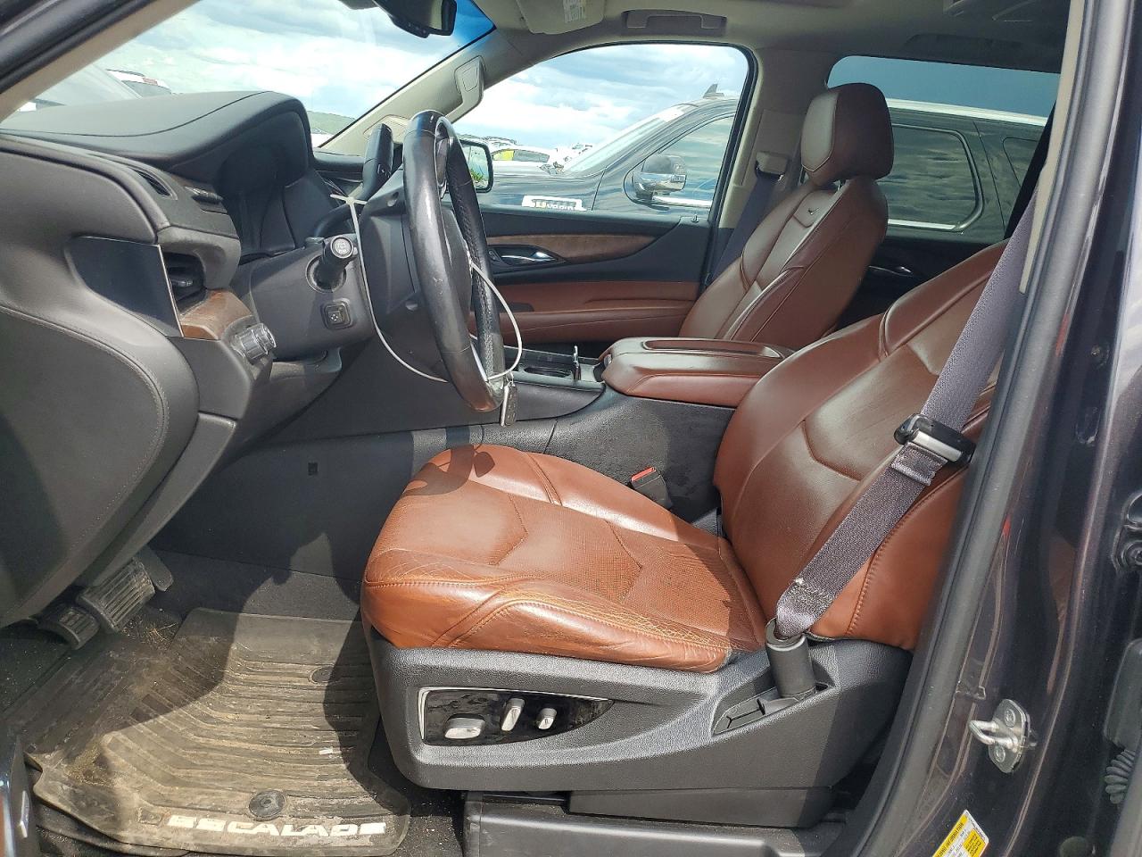 2015 Cadillac Escalade Luxury Black vin: 1GYS4BKJ8FR308675