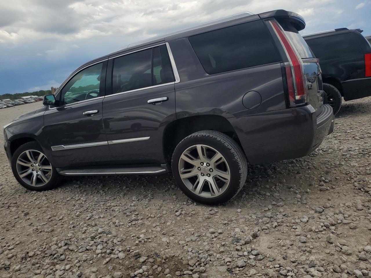 2015 Cadillac Escalade Luxury Black vin: 1GYS4BKJ8FR308675