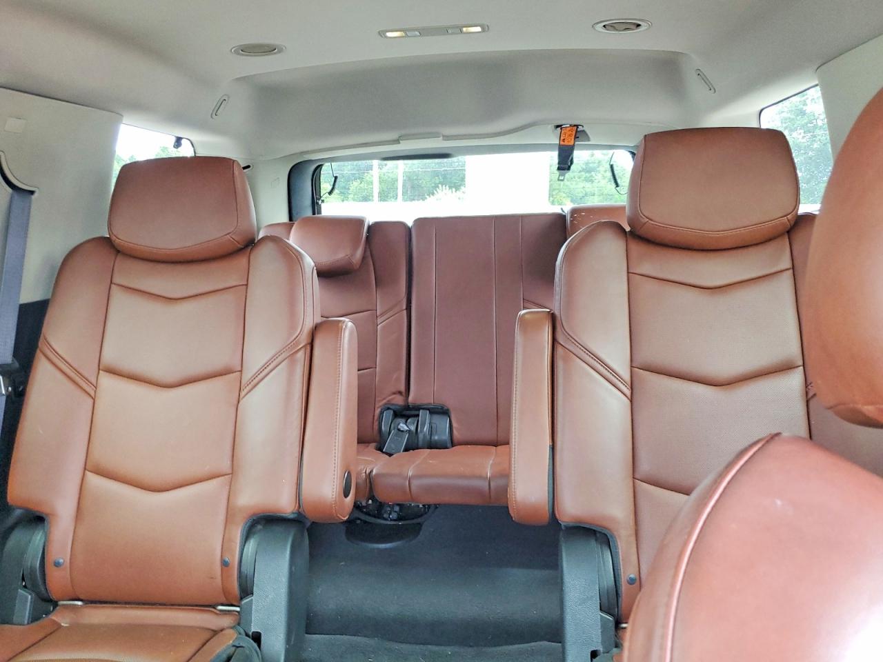 2015 Cadillac Escalade Luxury Black vin: 1GYS4BKJ8FR308675