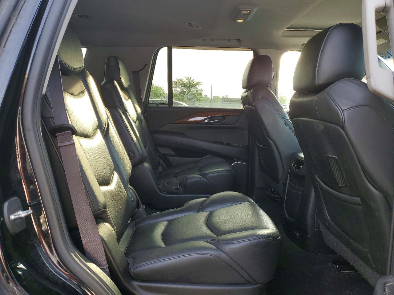 2017 Cadillac Escalade Luxury Black vin: 1GYS4BKJ8HR112867