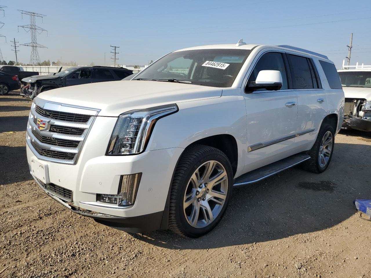 2018 Cadillac Escalade Luxury Белый vin: 1GYS4BKJXJR239030
