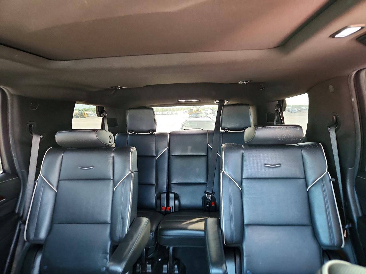 2021 Cadillac Escalade Premium Luxury Black vin: 1GYS4BKL8MR232020