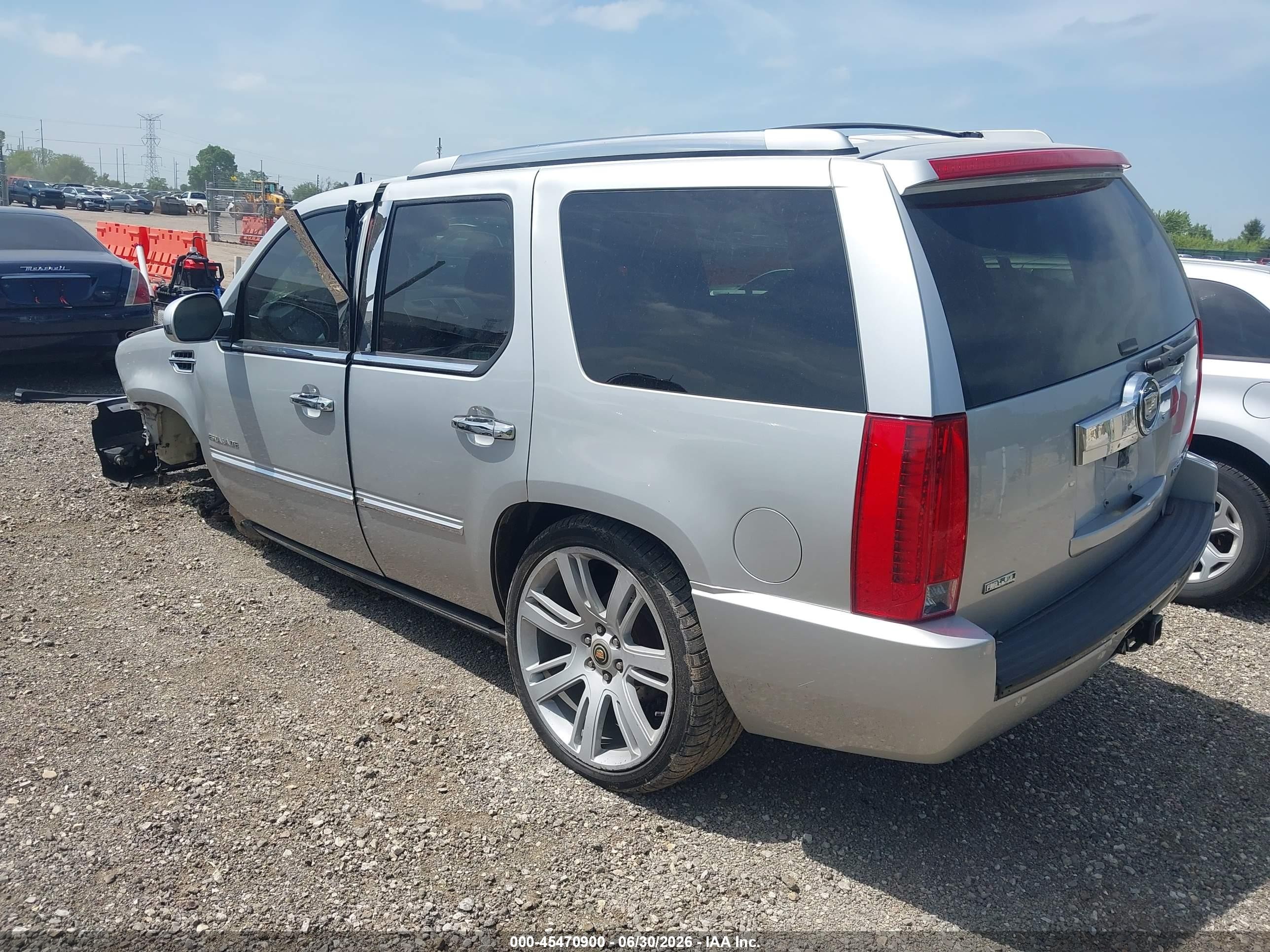 2011 Cadillac Escalade Premium Silver vin: 1GYS4CEF0BR161162