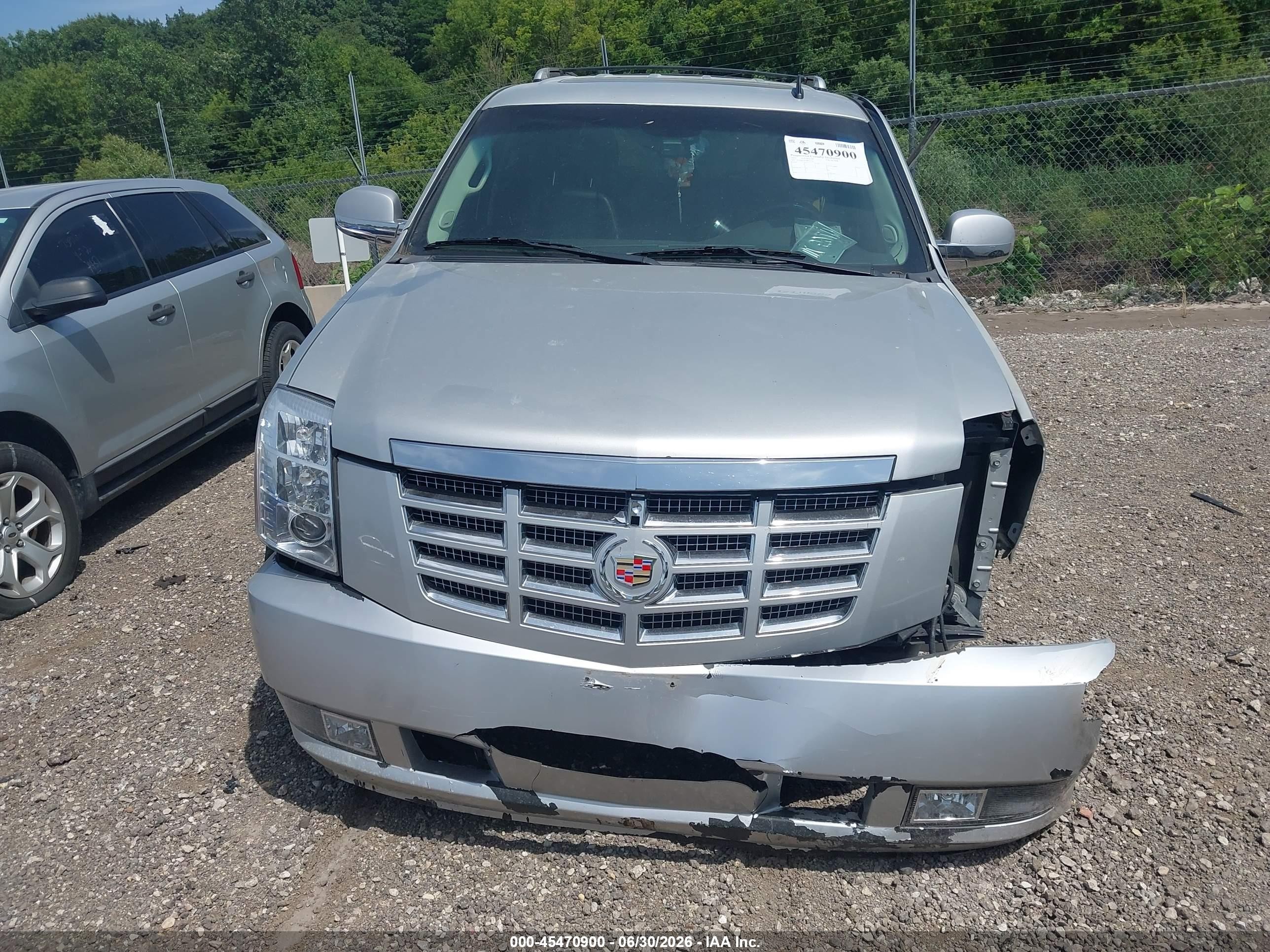 2011 Cadillac Escalade Premium Silver vin: 1GYS4CEF0BR161162