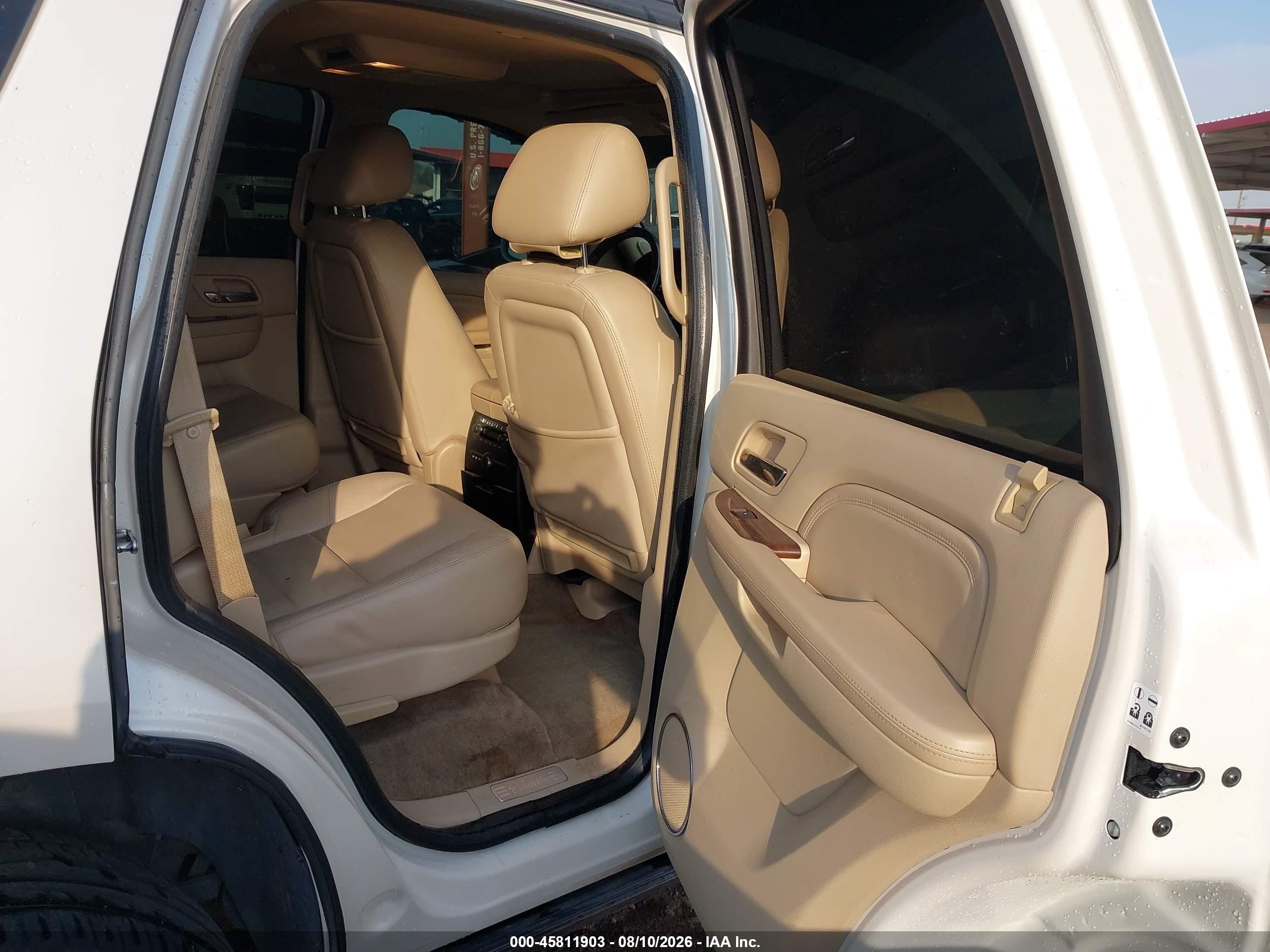 2012 Cadillac Escalade Premium White vin: 1GYS4CEF0CR251364