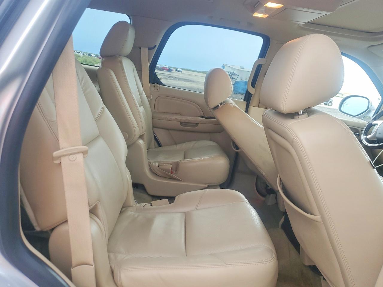 2014 Cadillac Escalade Premium Silver vin: 1GYS4CEF0ER229576
