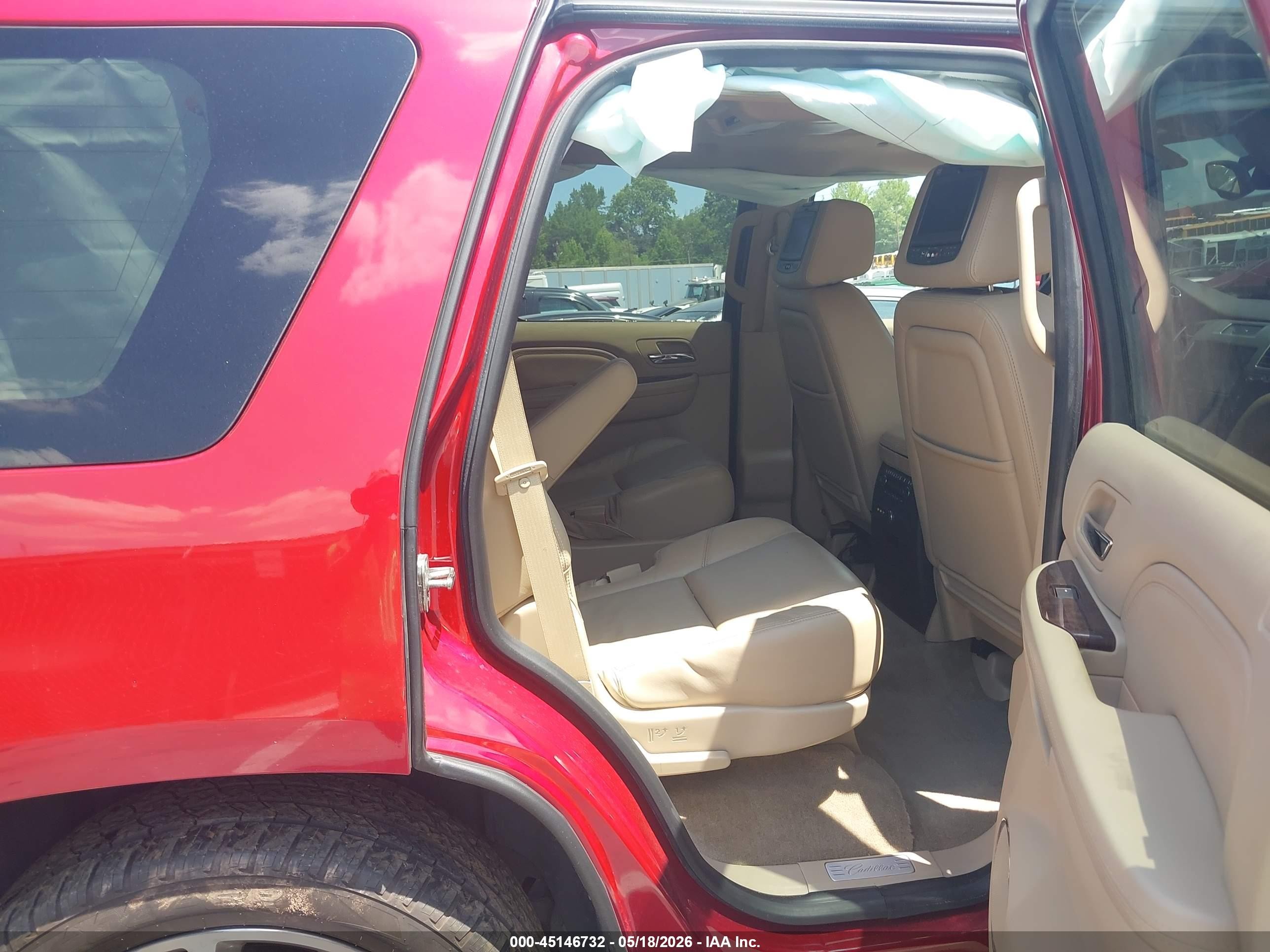 2014 Cadillac Escalade Premium Red vin: 1GYS4CEF1ER108572