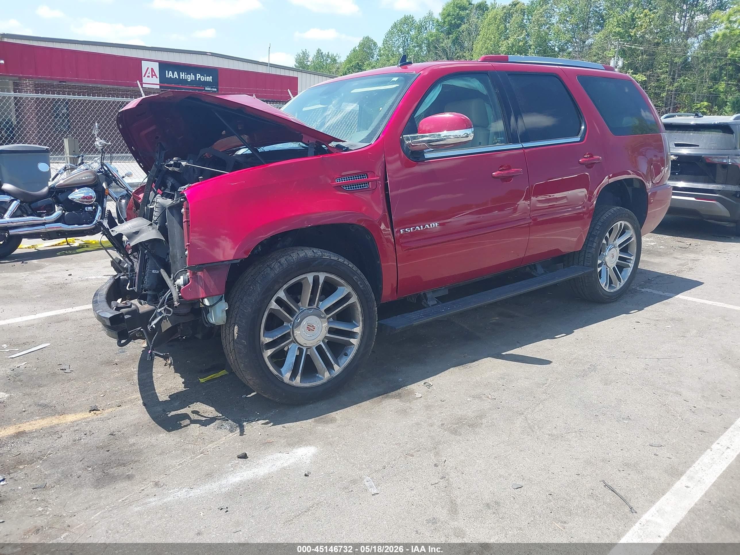 2014 Cadillac Escalade Premium Red vin: 1GYS4CEF1ER108572