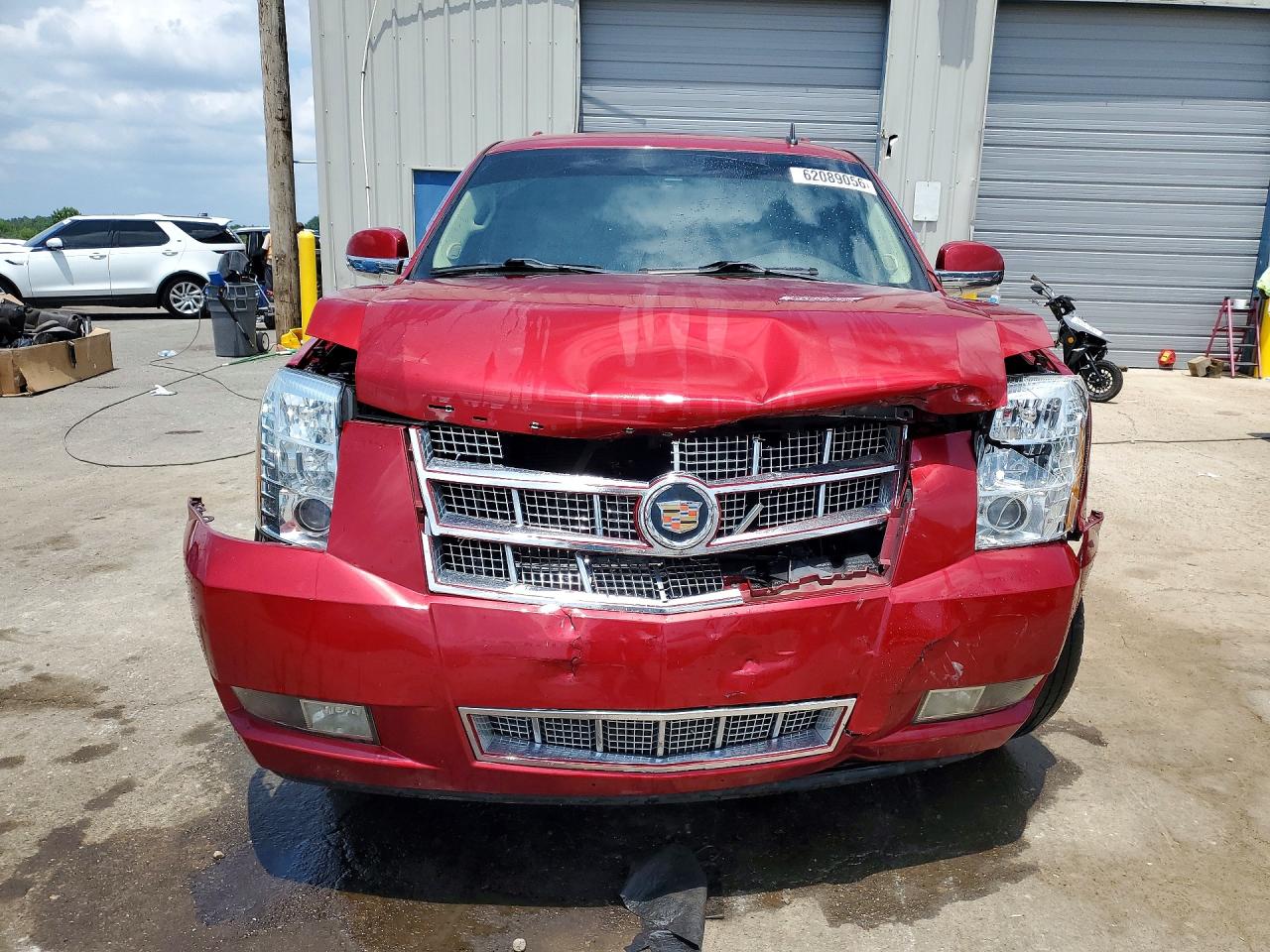 2013 Cadillac Escalade Premium Red vin: 1GYS4CEF2DR230727