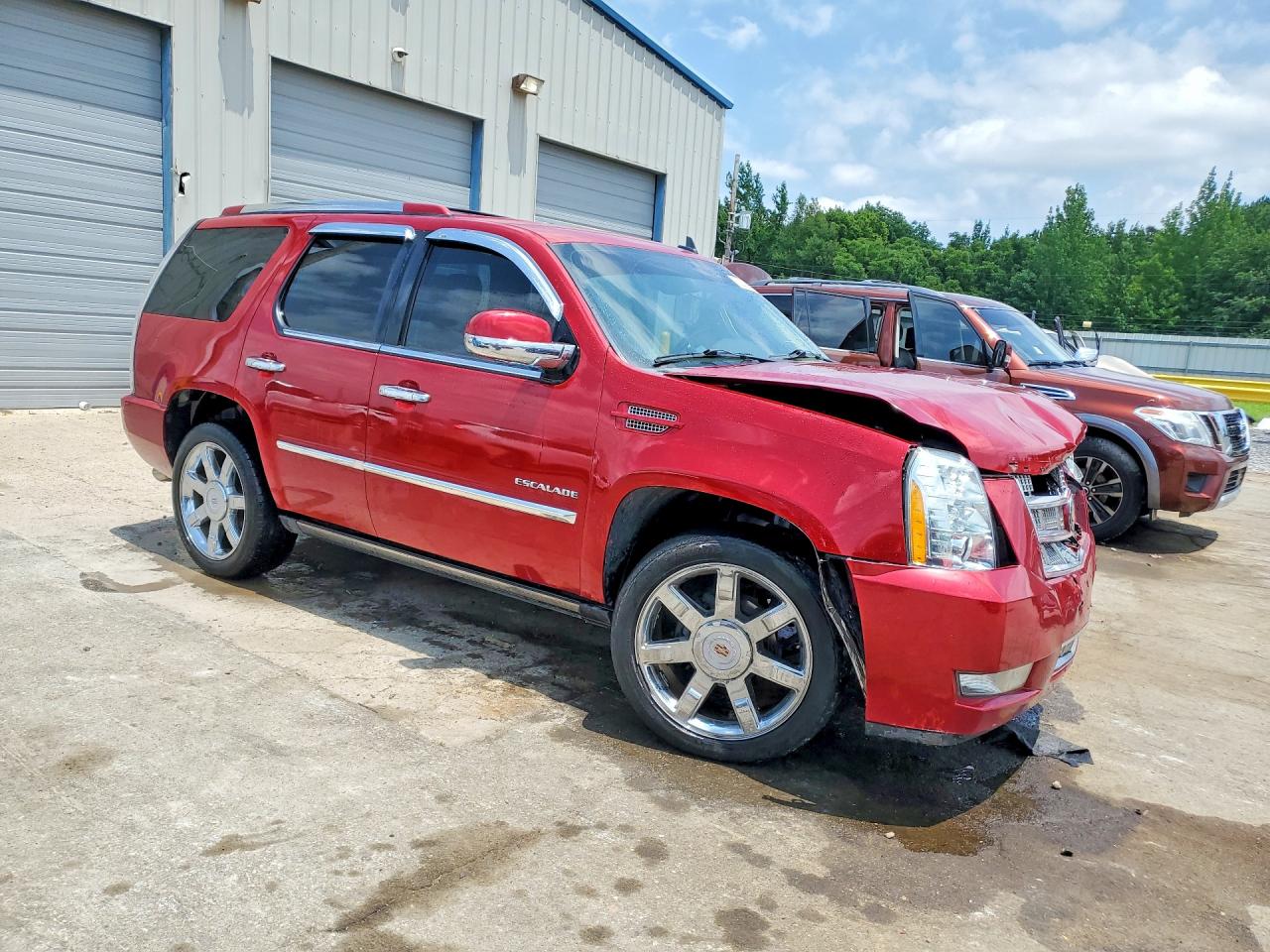 2013 Cadillac Escalade Premium Red vin: 1GYS4CEF2DR230727