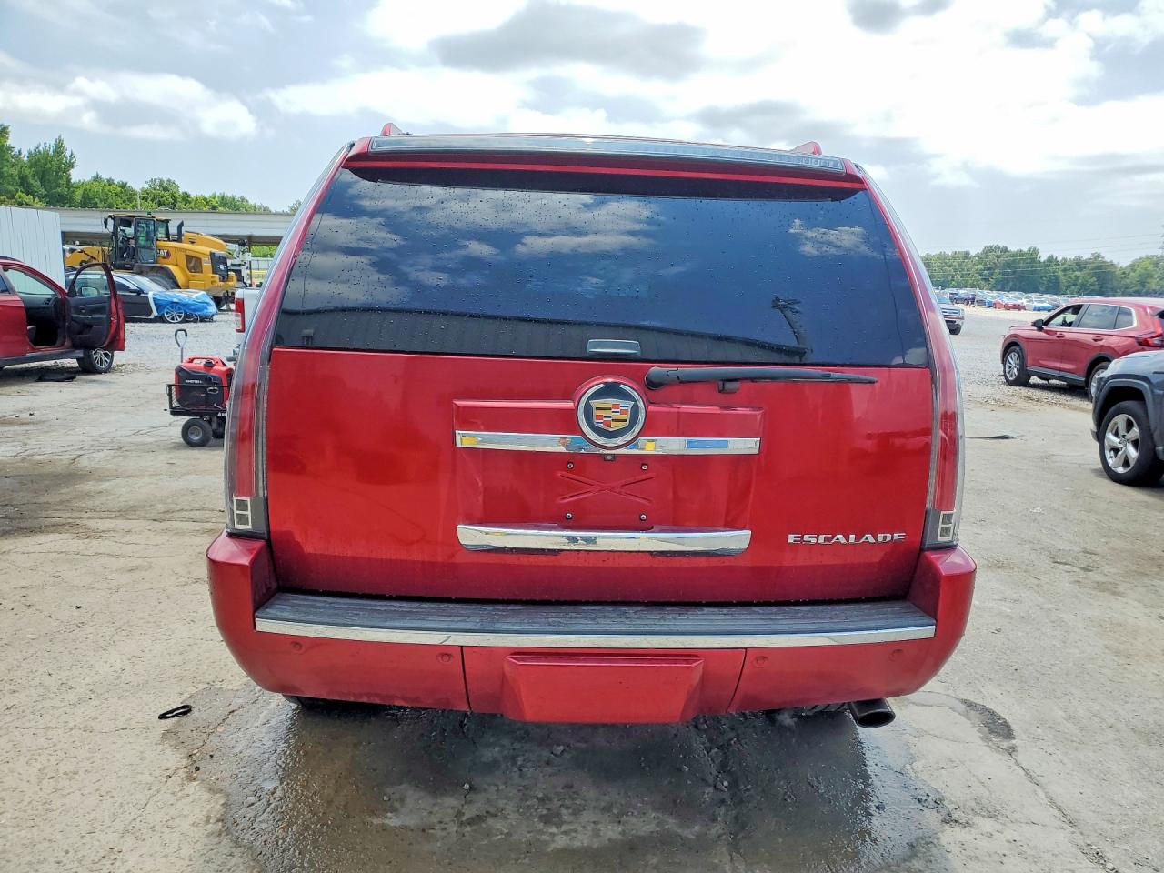 2013 Cadillac Escalade Premium Red vin: 1GYS4CEF2DR230727