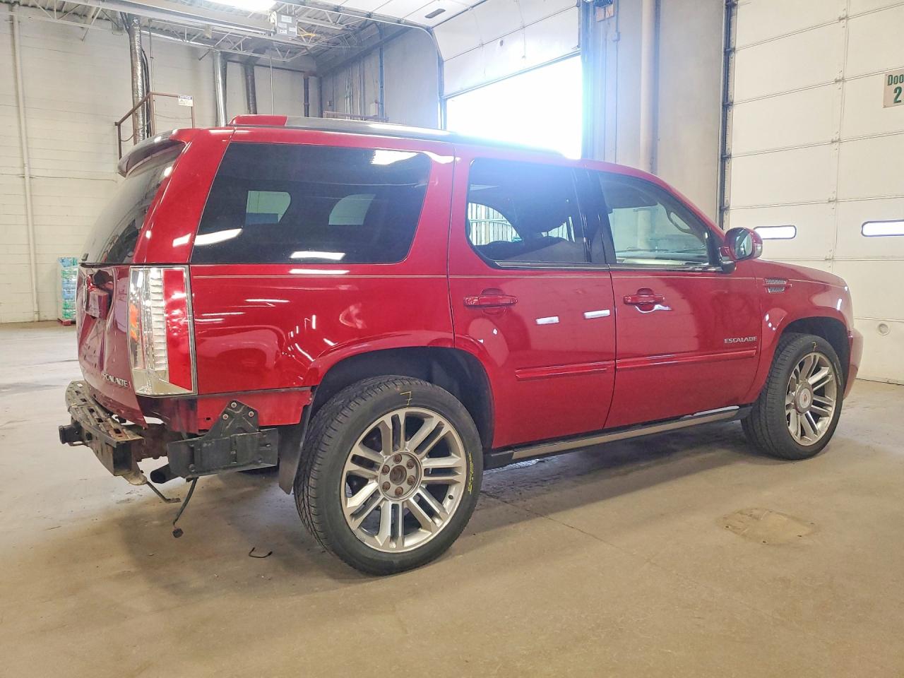 2014 Cadillac Escalade Premium Red vin: 1GYS4CEF2ER156582