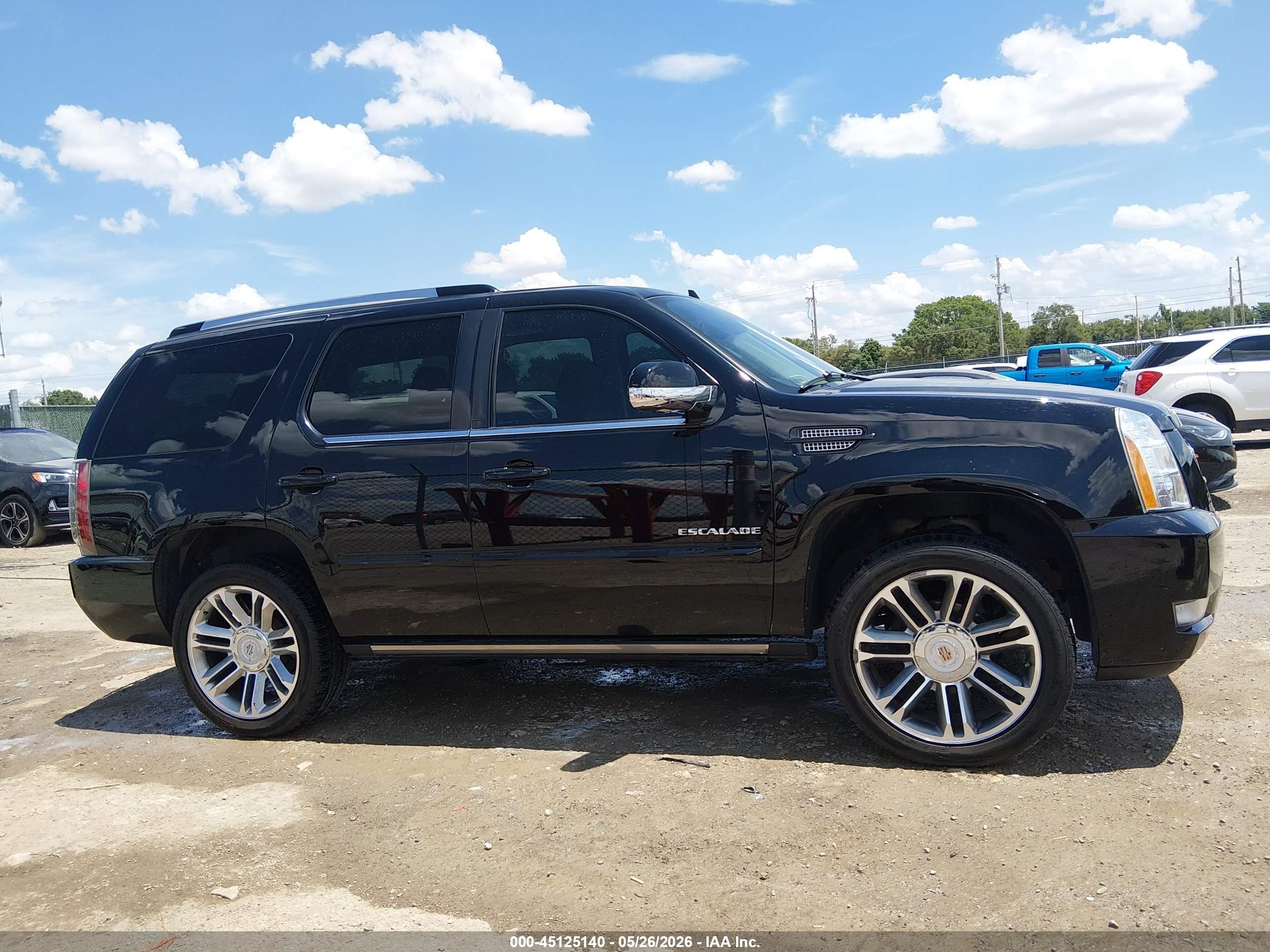 2013 Cadillac Escalade Premium Black vin: 1GYS4CEF5DR236411