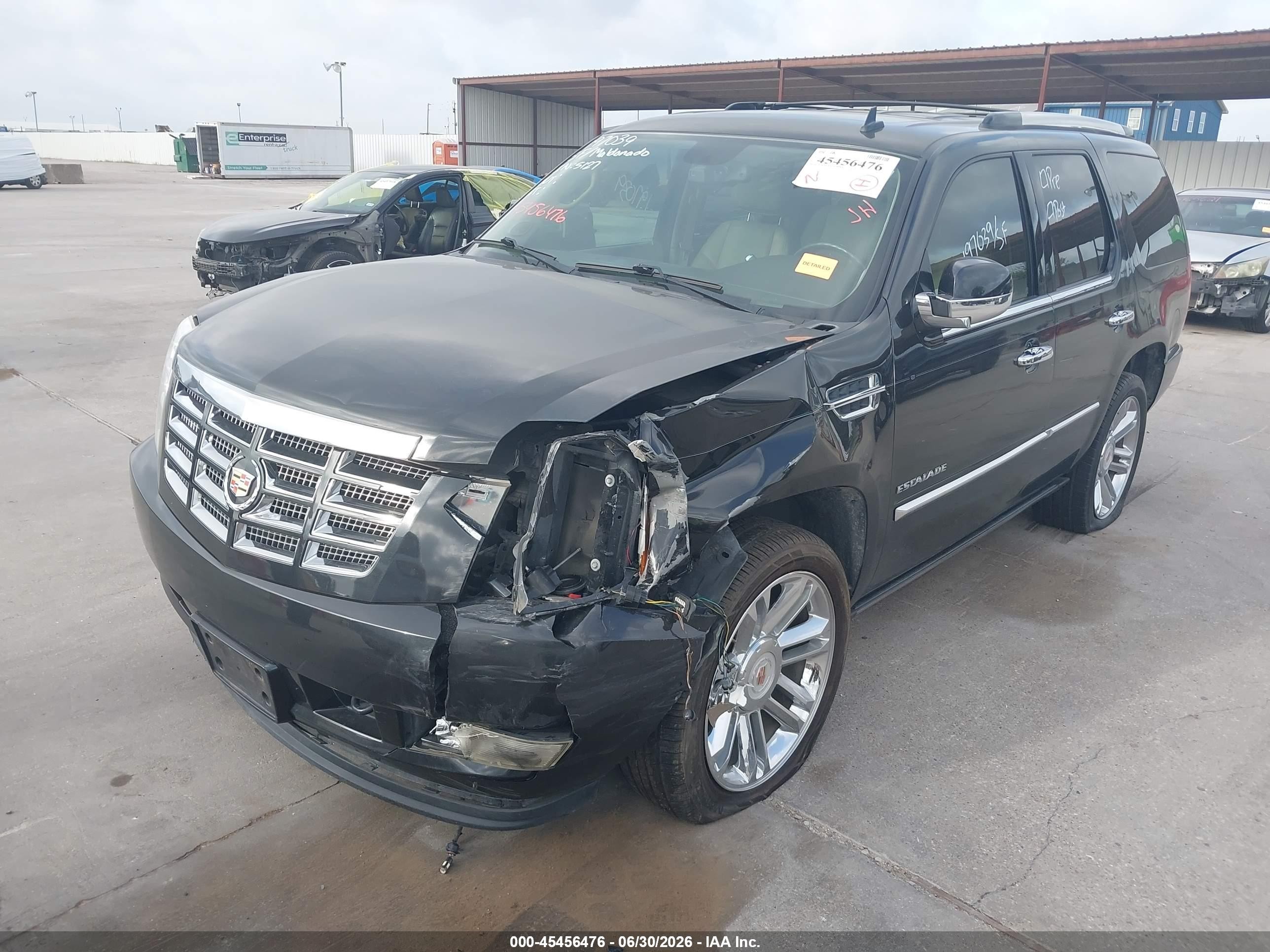 2011 Cadillac Escalade Premium Черный vin: 1GYS4CEF6BR196336