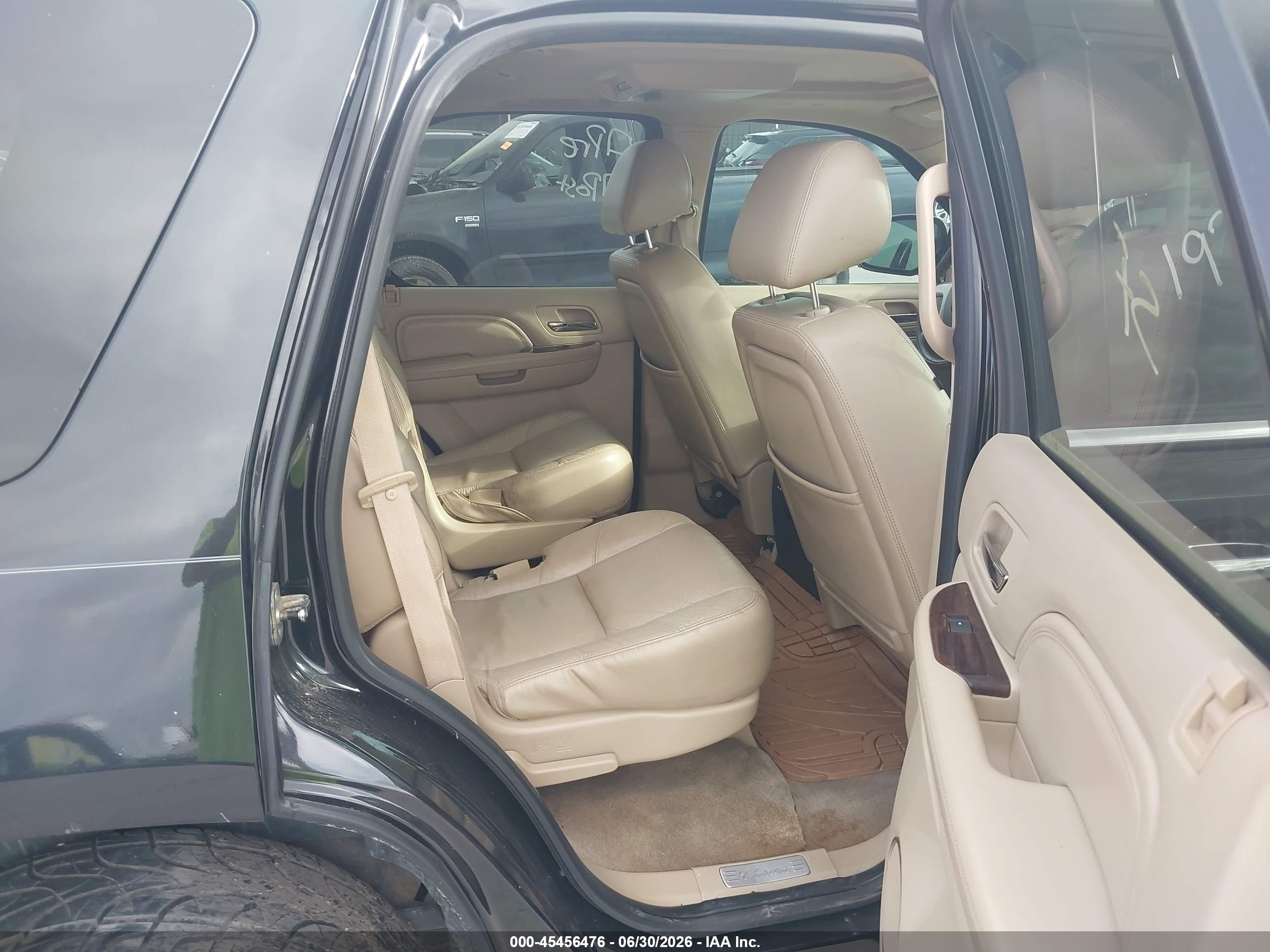 2011 Cadillac Escalade Premium Черный vin: 1GYS4CEF6BR196336