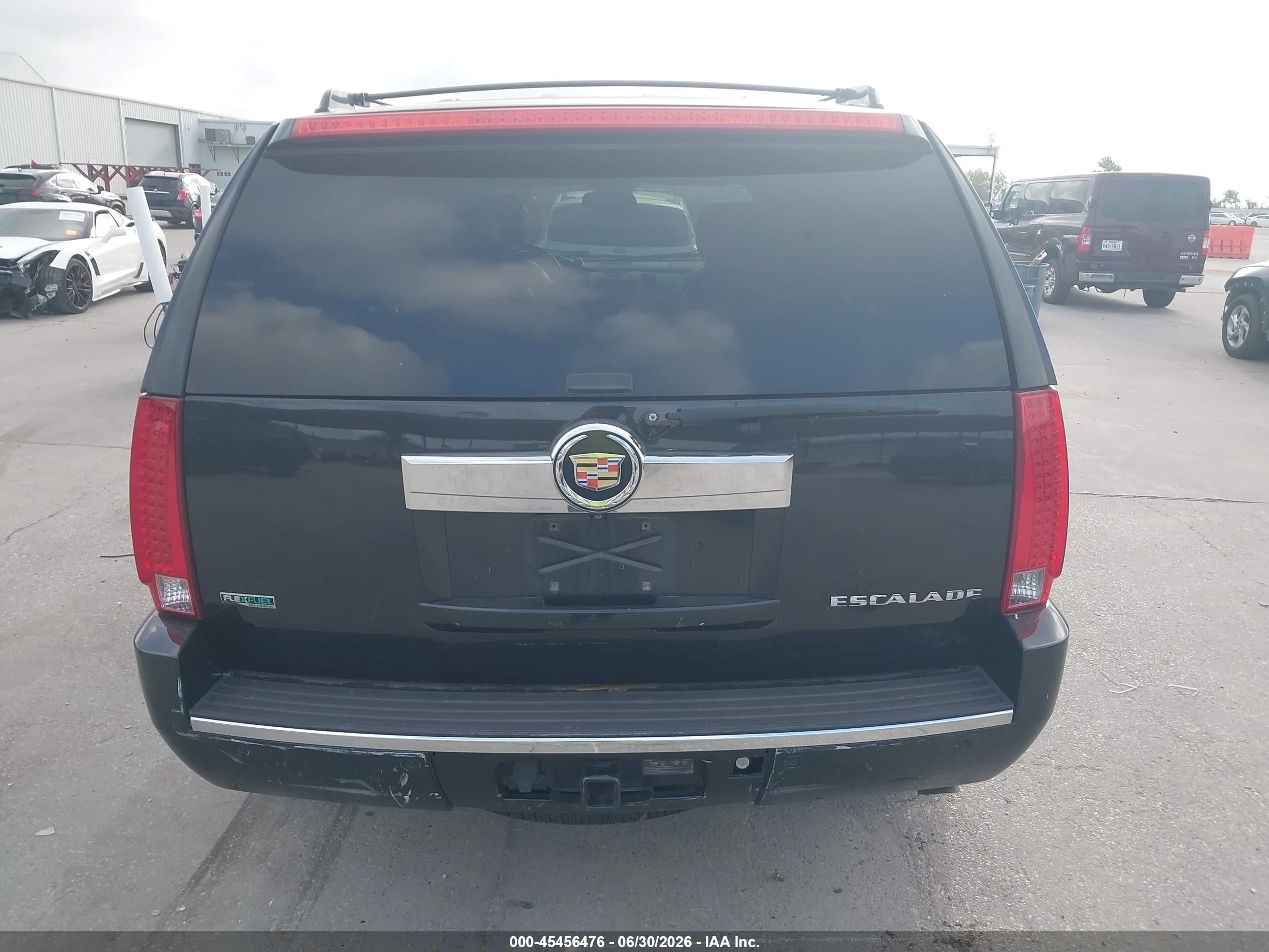 2011 Cadillac Escalade Premium Черный vin: 1GYS4CEF6BR196336