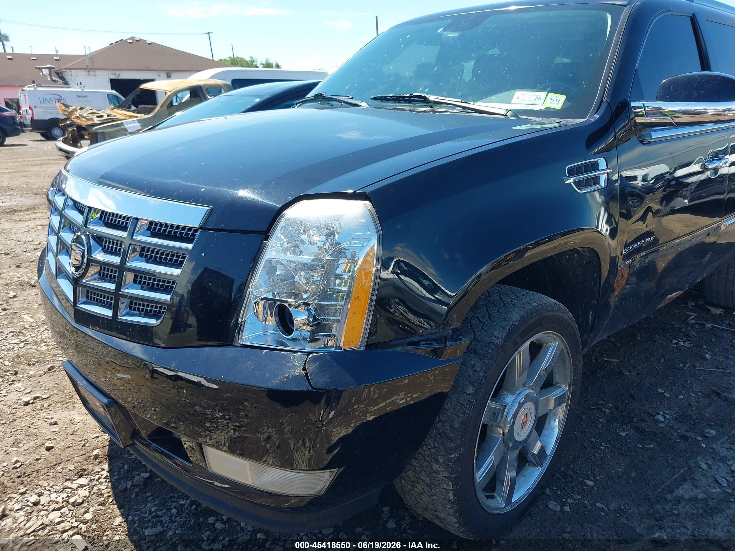 2011 Cadillac Escalade Premium Black vin: 1GYS4CEF7BR151583