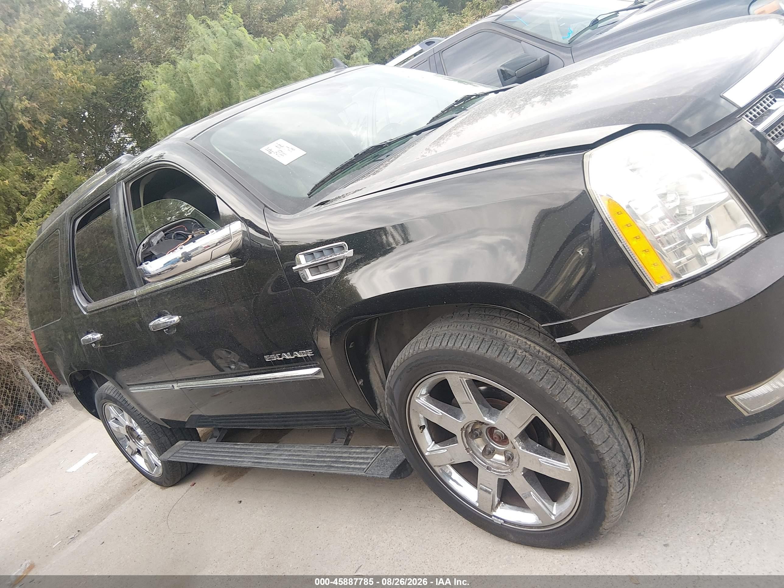 2011 Cadillac Escalade Premium Black vin: 1GYS4CEF7BR390986