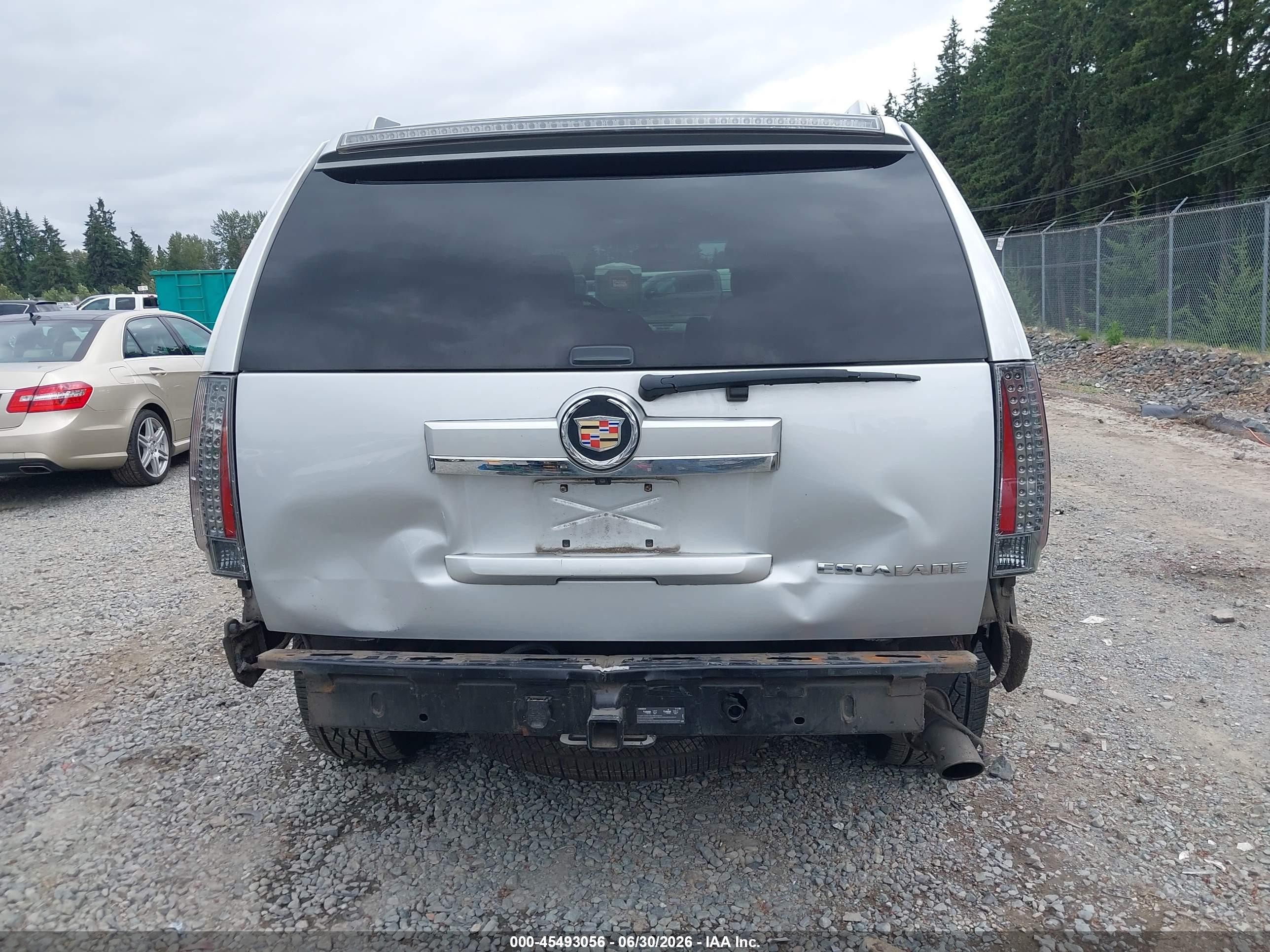 2013 Cadillac Escalade Premium Silver vin: 1GYS4CEF8DR378705