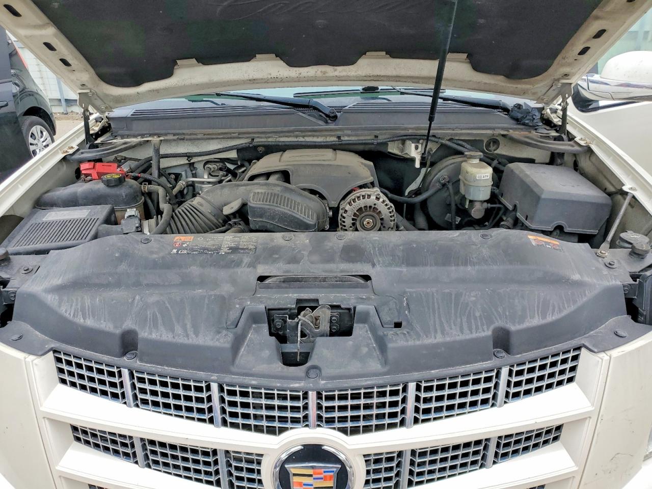 2014 Cadillac Escalade Premium White vin: 1GYS4CEF9ER166428