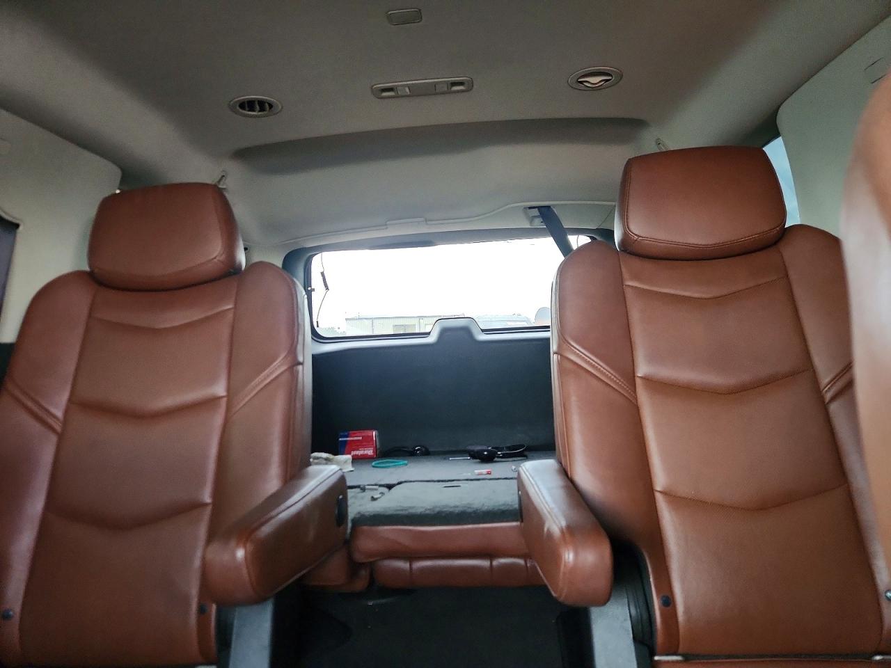 2015 Cadillac Escalade Premium Tan vin: 1GYS4CKJ9FR212902
